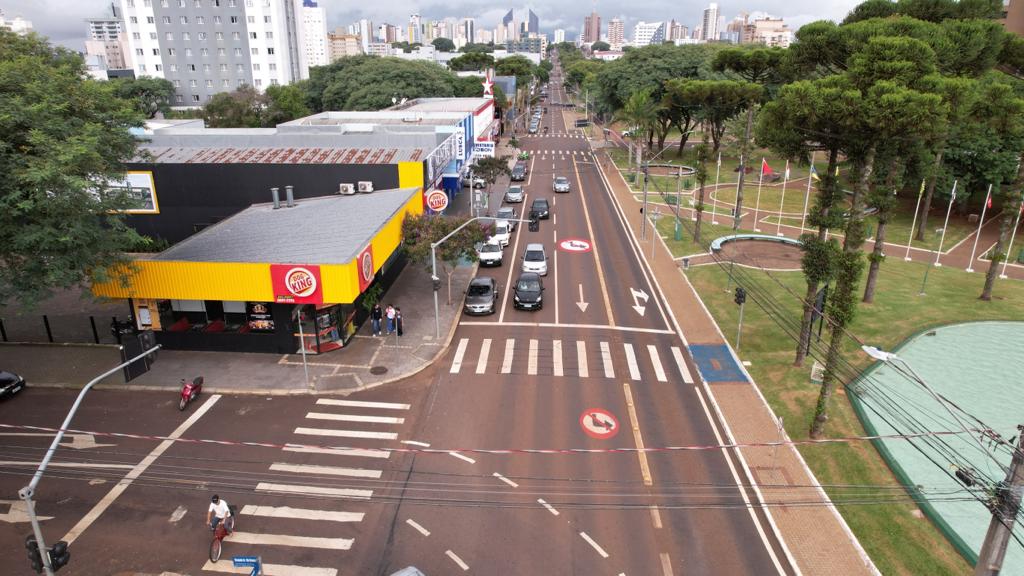 Sinalização de trânsito é reforçada na Av. Brasil