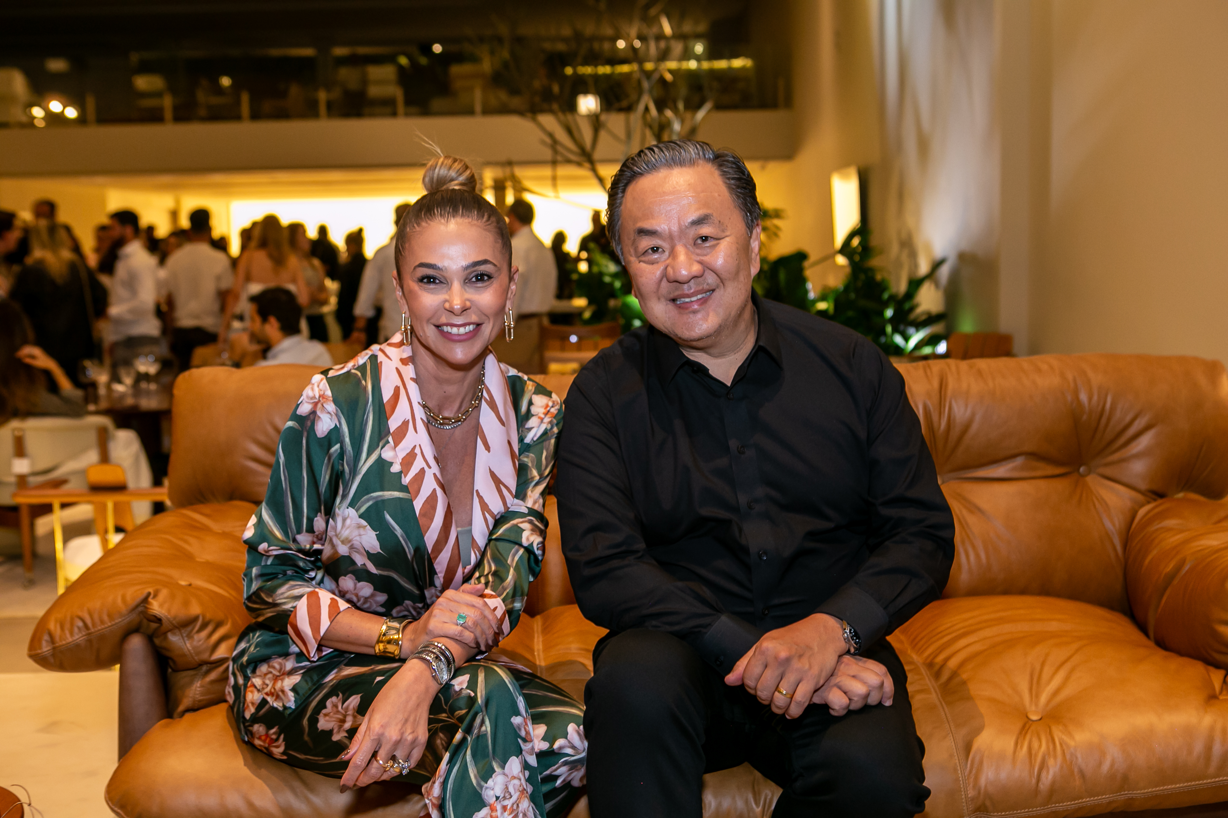 Leonardo e Anita Ayoshii