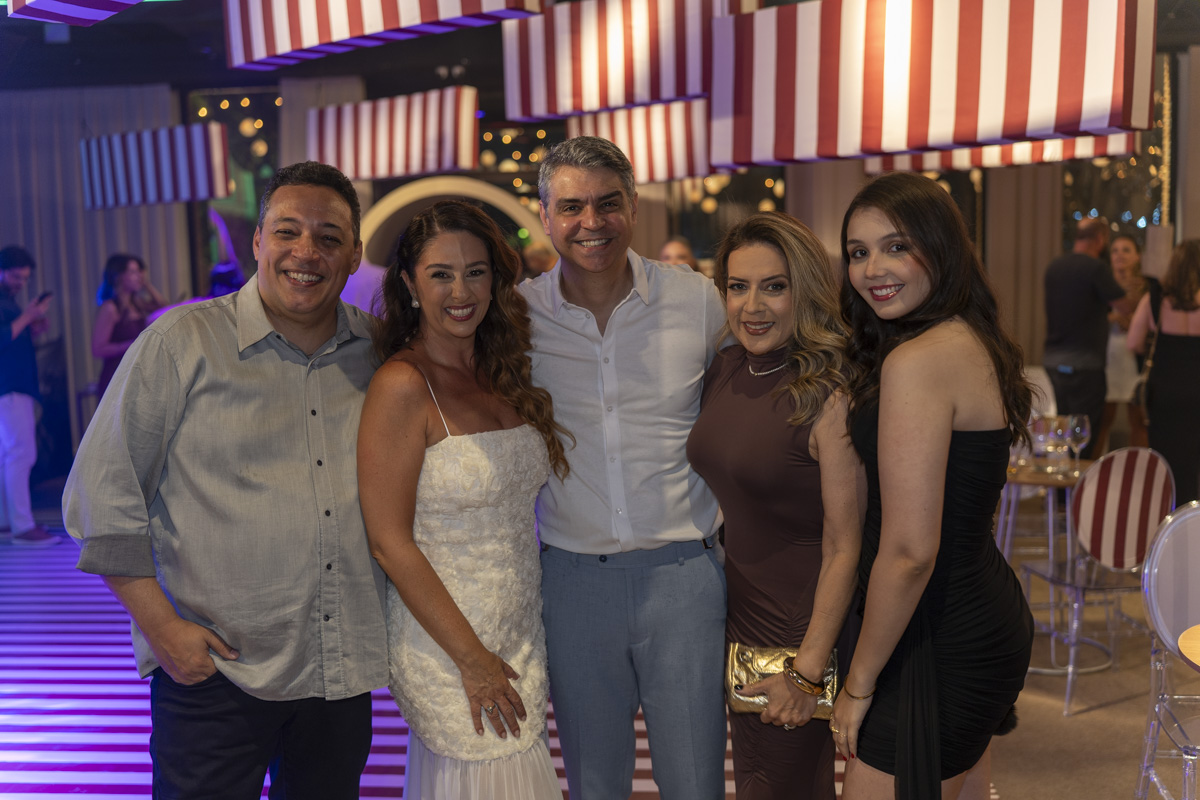 Gildo Junior e Mariana Assbu, Pierre Almeida e Gisela Rezende e Pietra