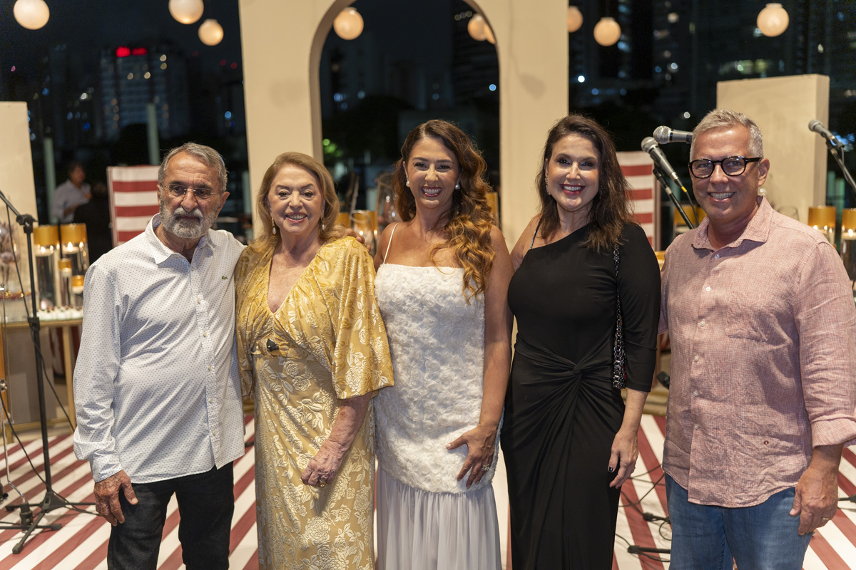 Michel e Cida Assbu, Marianne Assbu, Renata Rasseli e André Hees