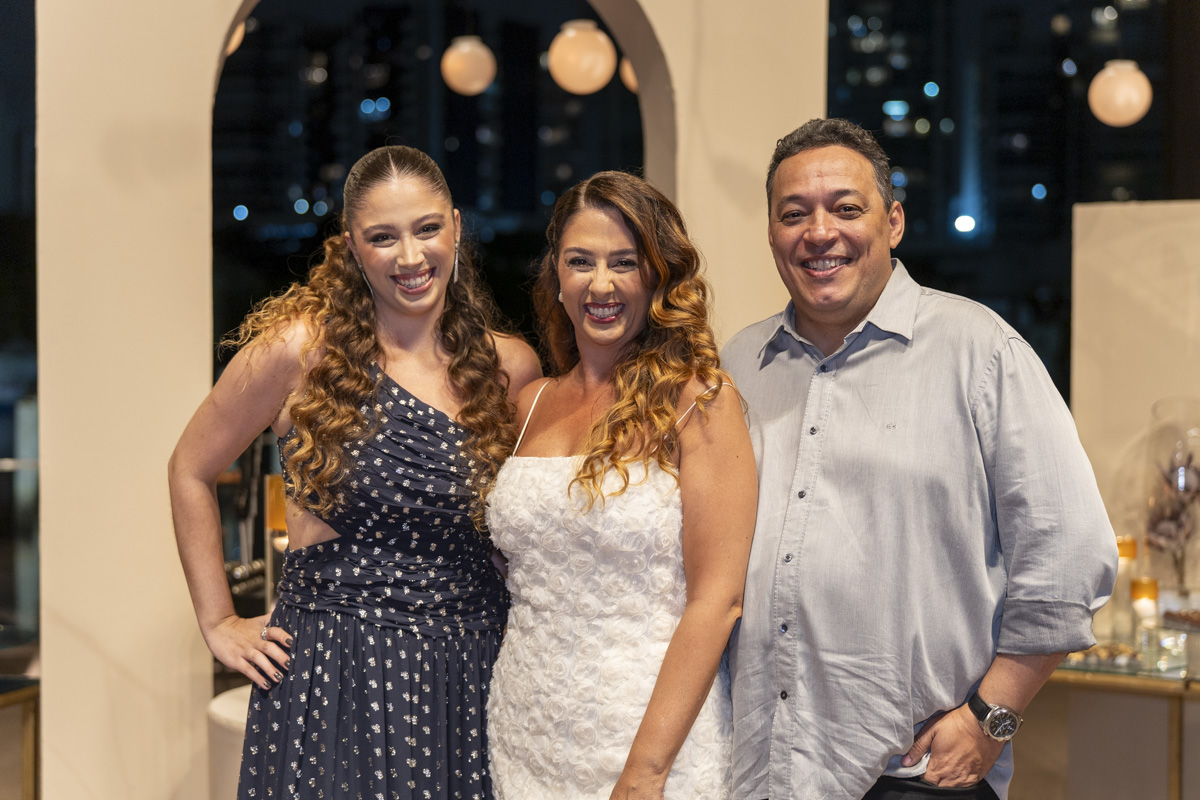 Mariah, Marianne Assbu e Gildo Jr.