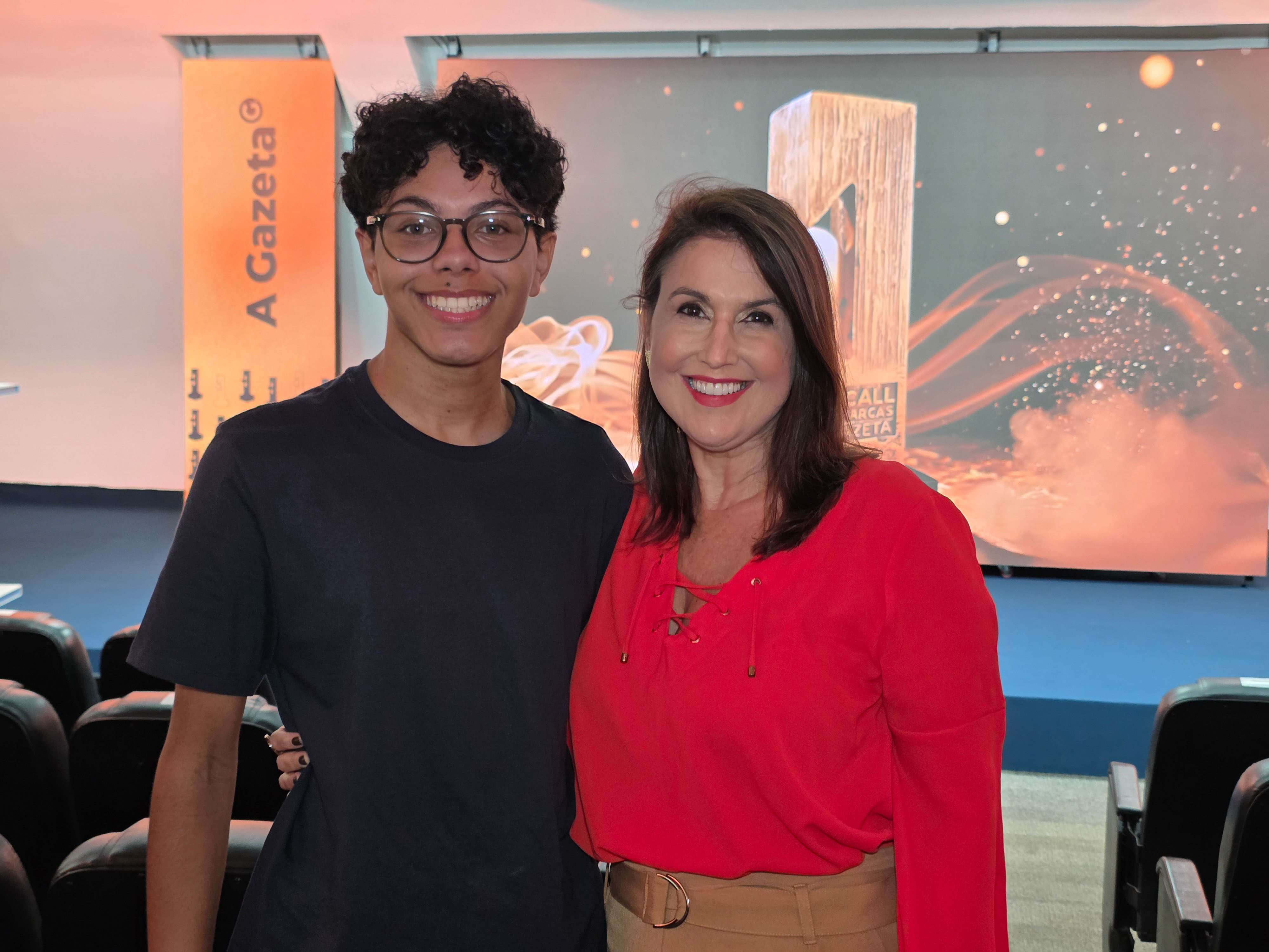 Ricardo Zanete Hees de Carvalho e Renata Rasseli