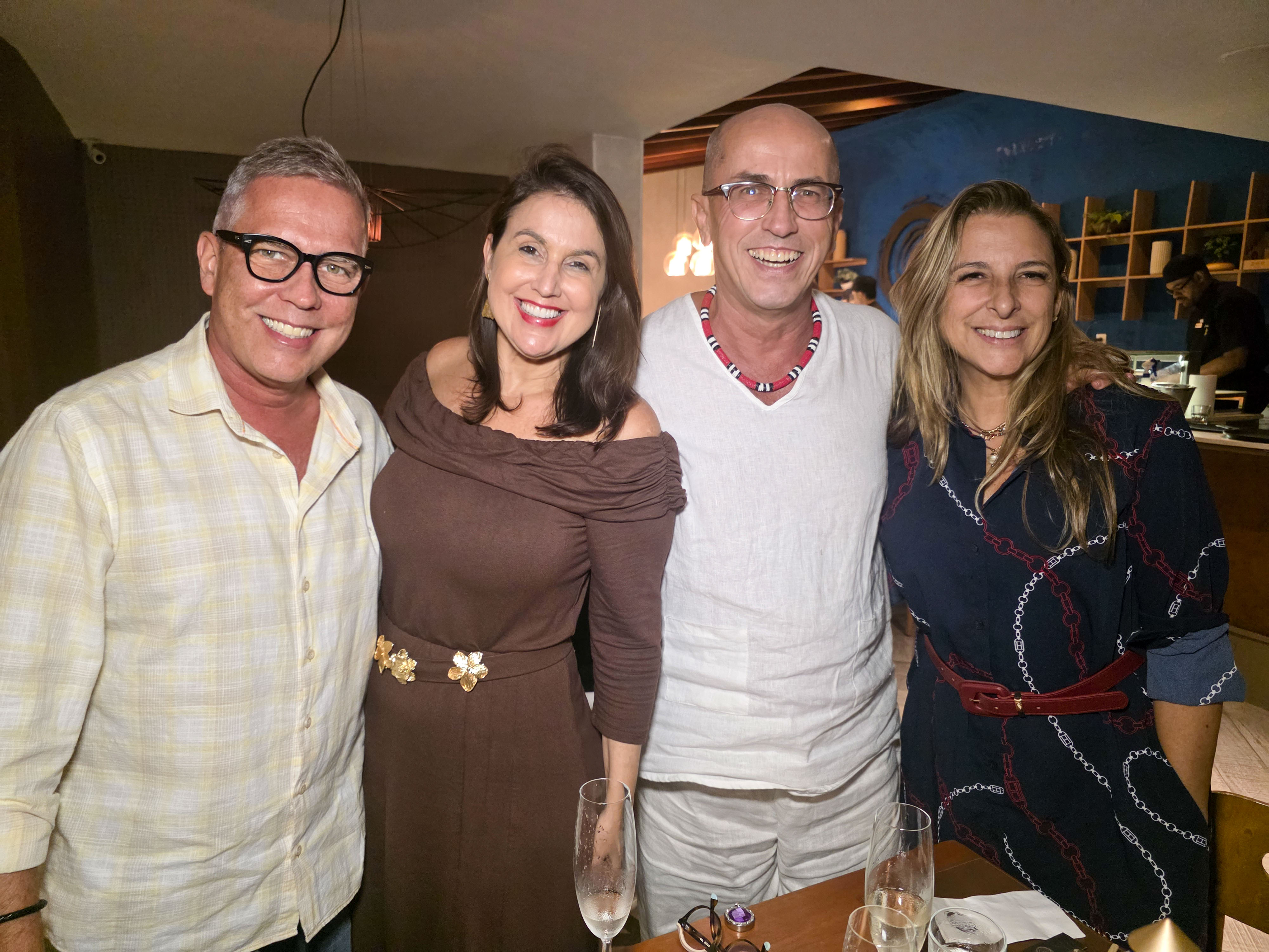 André Hees, Renata Rasseli, Leo Bahia e Stella Miranda