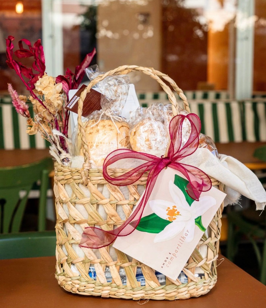 Cesta de café da manhã para o Dia das Mães do Olima Café