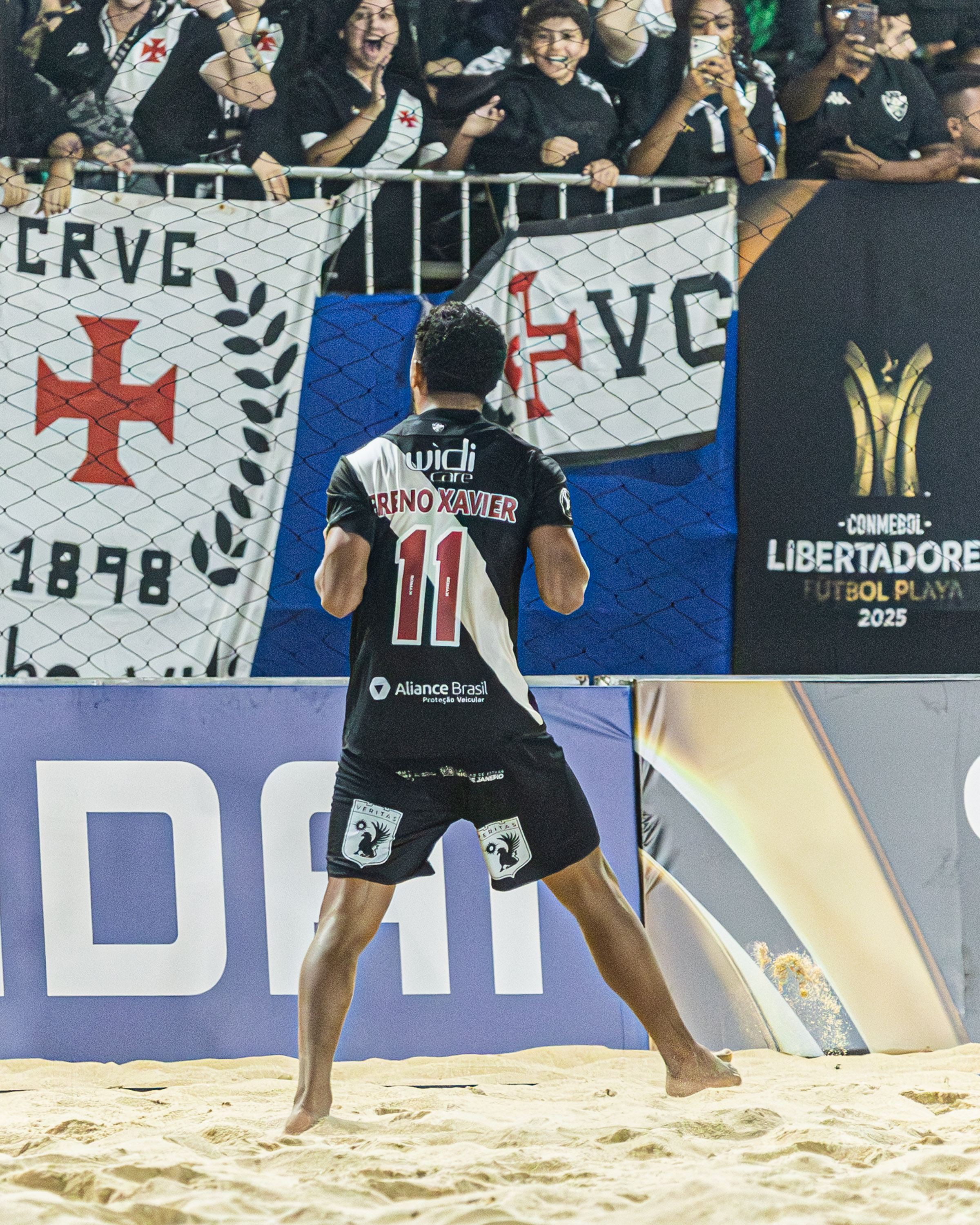 Vasco vence na Libertadores de futebol de areia
