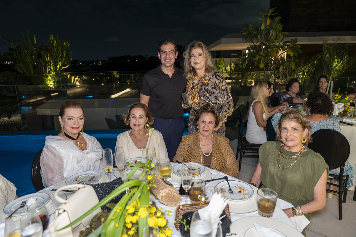 Aniversário de Valéria Lattufe