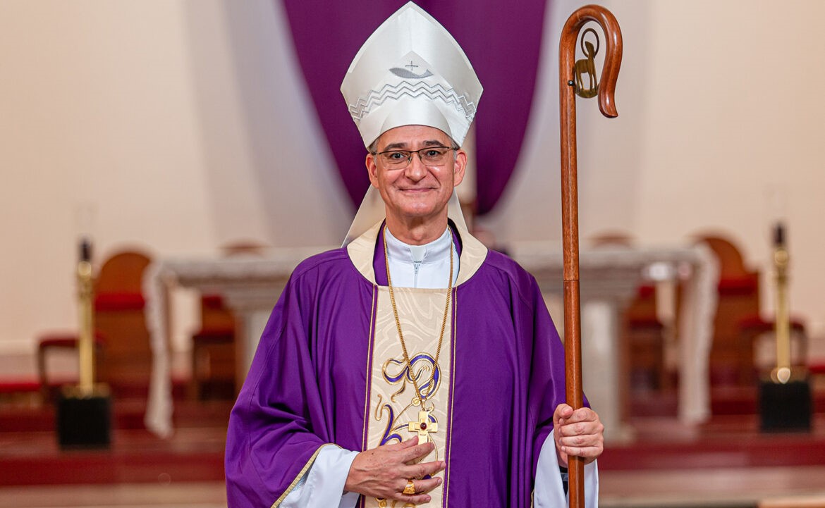 Dom Lauro Sérgio Versiani Barbosa, bispo de Colatina