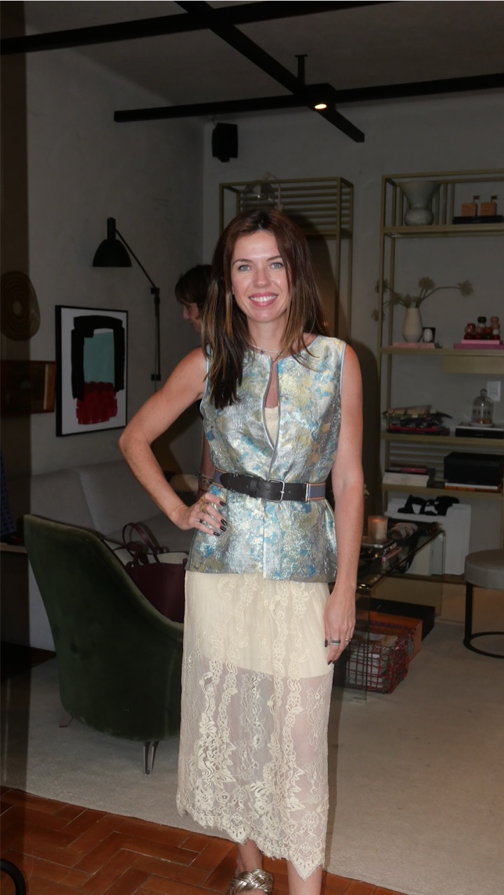 Coleção de roupas de Carol Neves