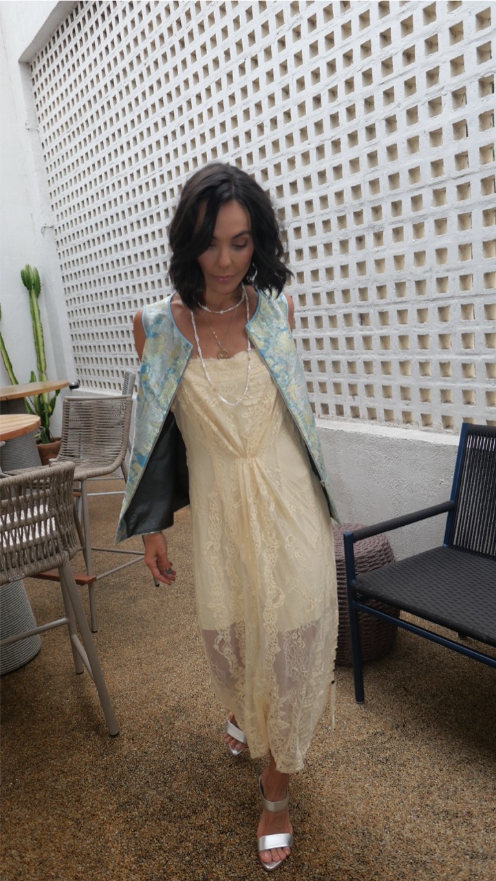 Coleção de roupas de Carol Neves