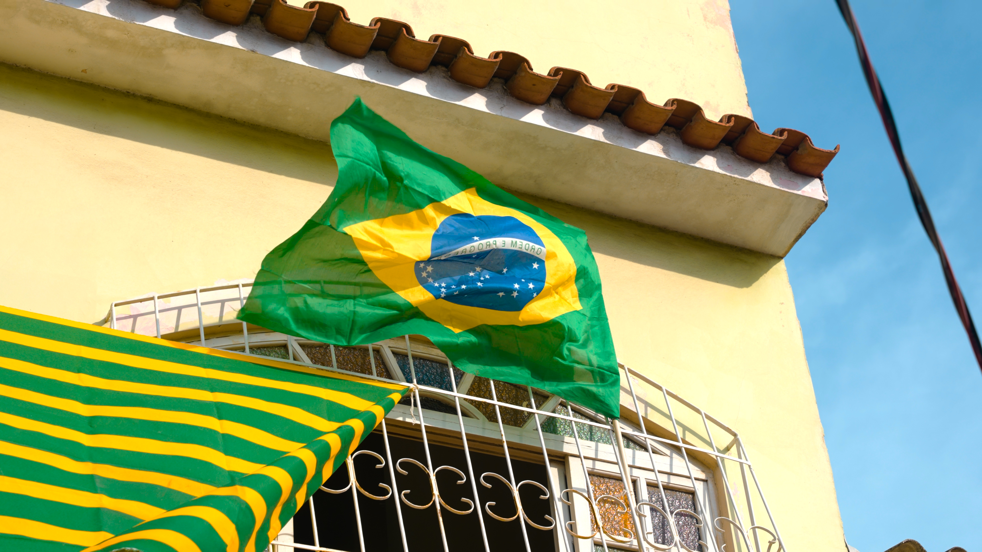 Sequência 02.00_00_00_00.Quadro001.jpg.jpeg
