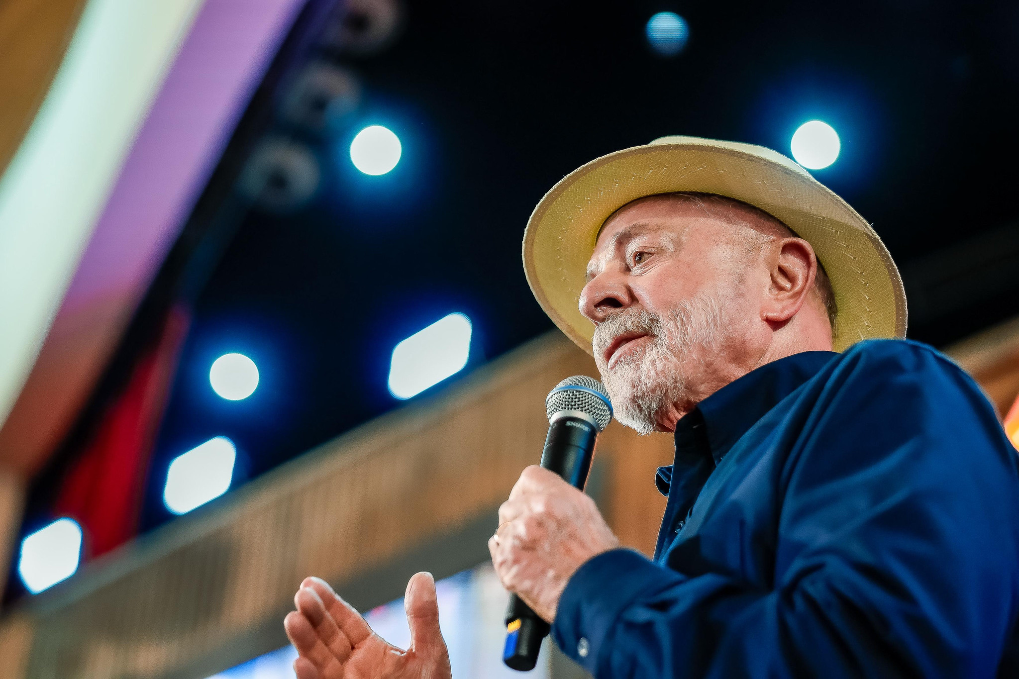 Presidente Lula discursa durante evento cultural em Aracruz