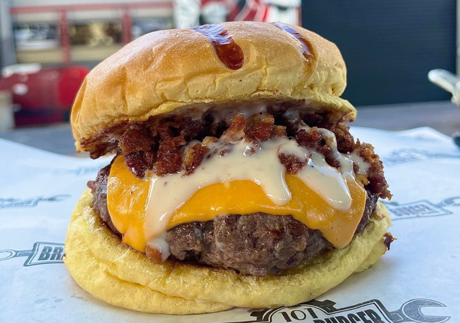 Hambúrguer do 101 Brasa Burger