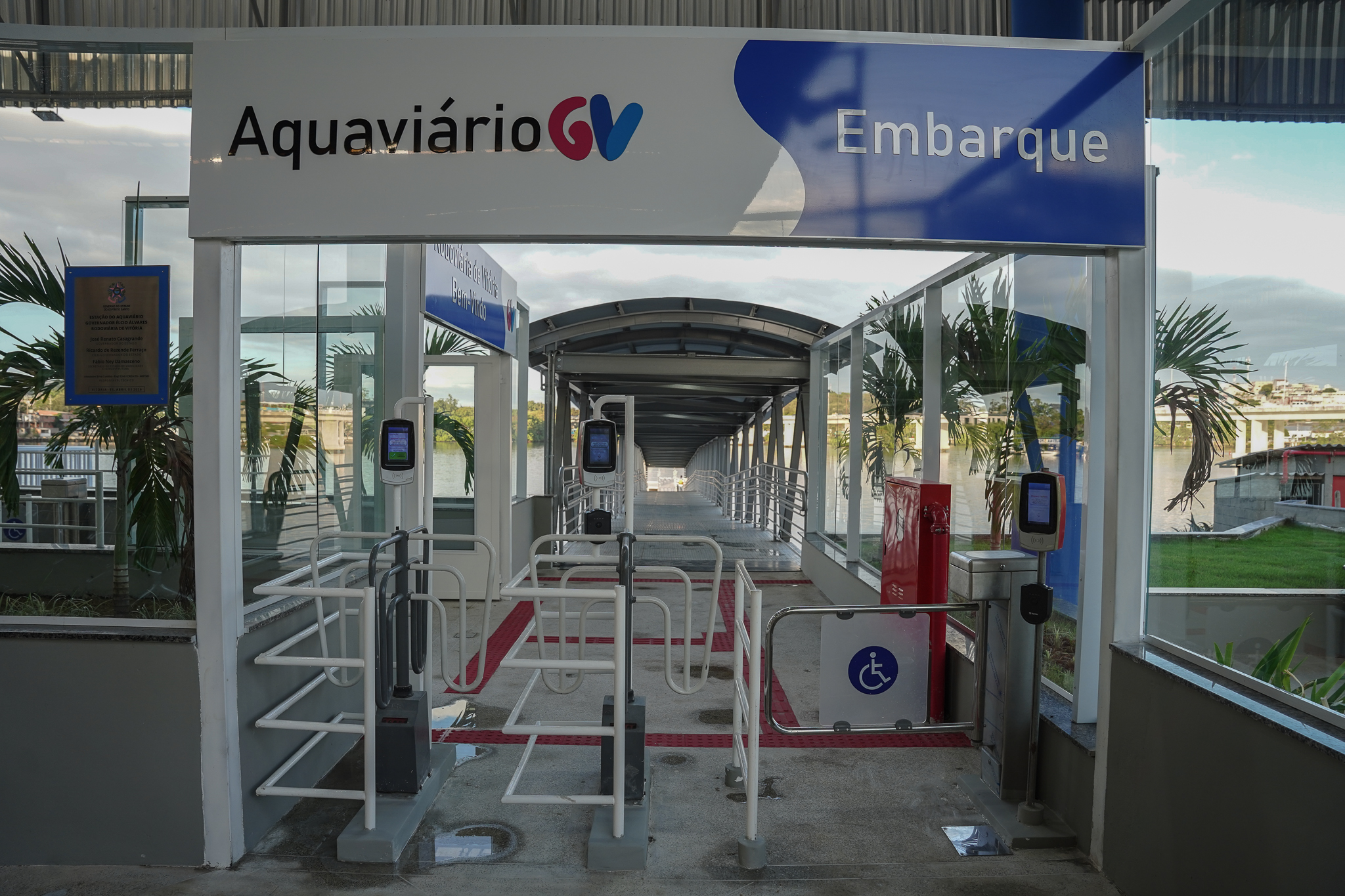 Estação do aquaviário na Rodoviária de Vitória começa a operar