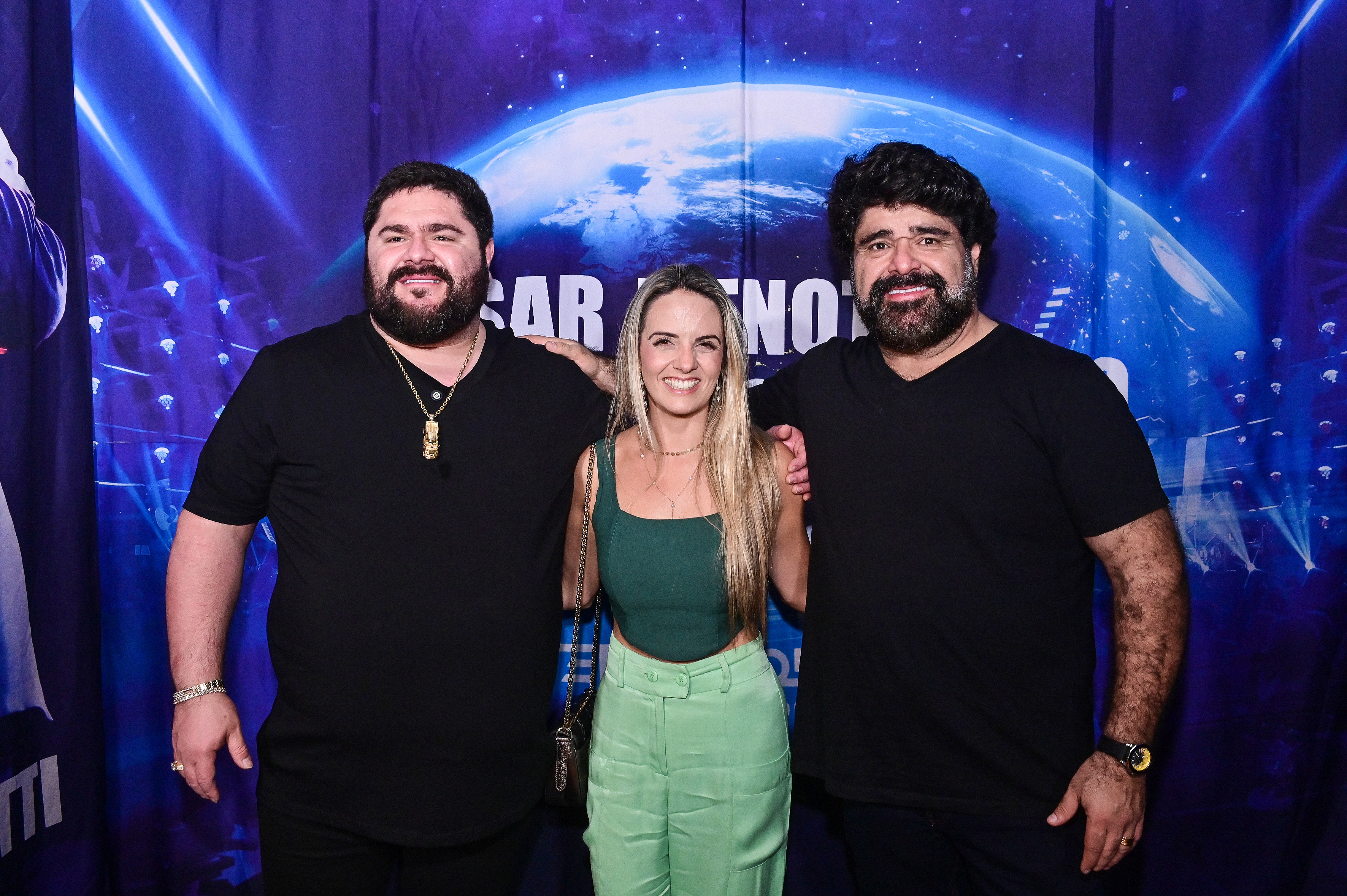 Show Os Menotti