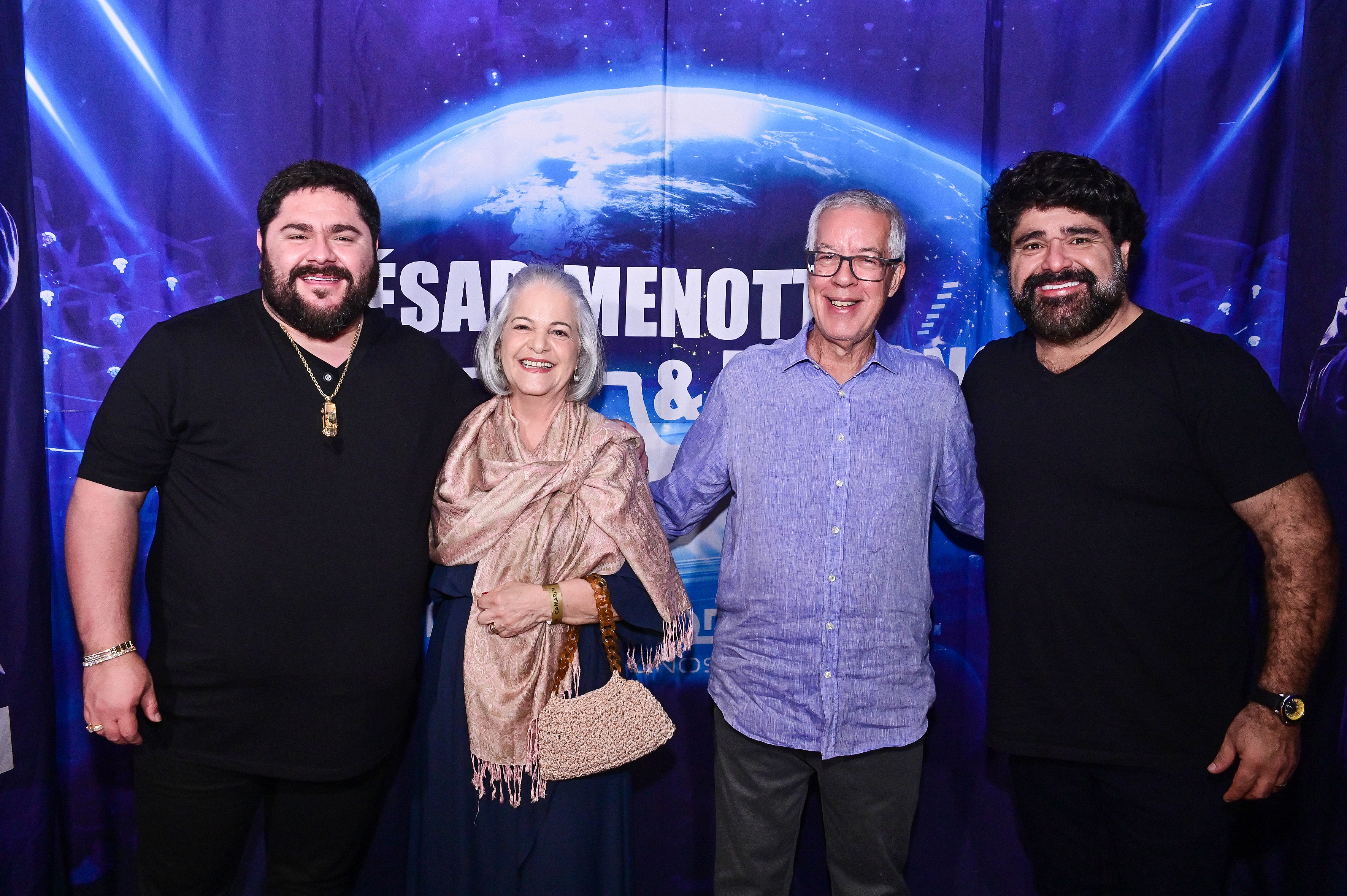 Show Os Menotti