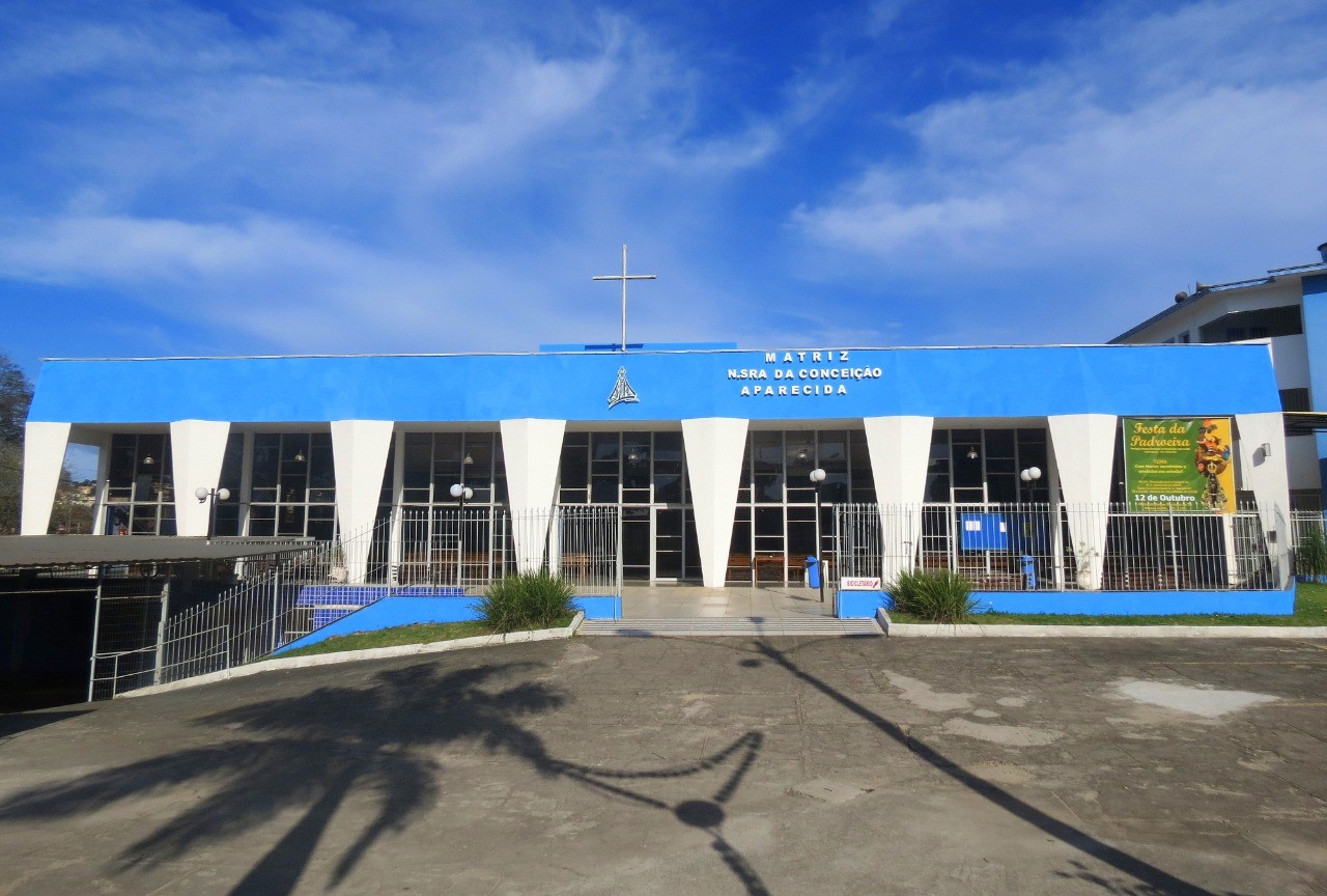 Igreja matriz da Paróquia Nossa Senhora Aparecida, em Cobilândia