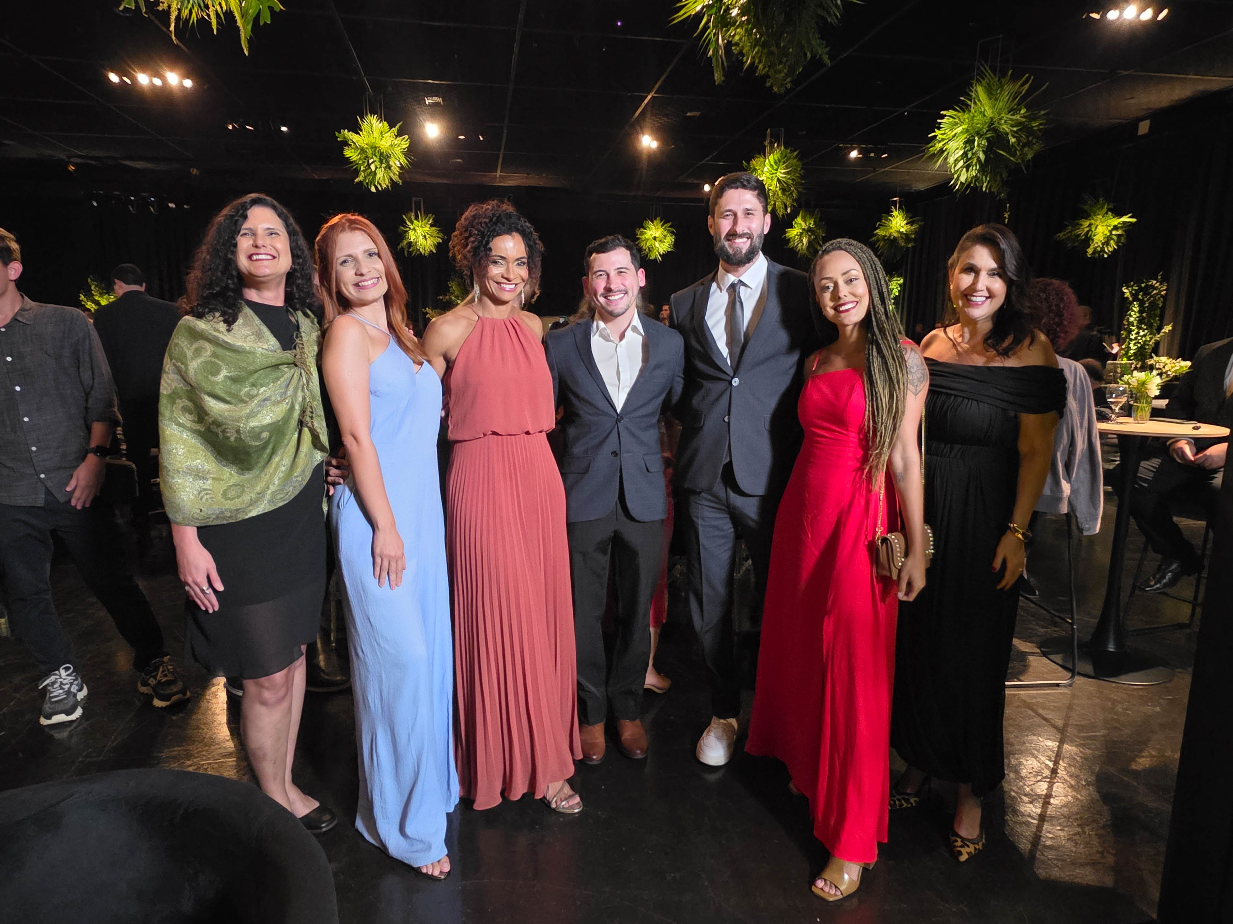 Lethicia Ribeiro, Camila Alves, Dani Carla, Felipe Khoury, Diego Araujo, Elis Carvalho e Renata Rasseli