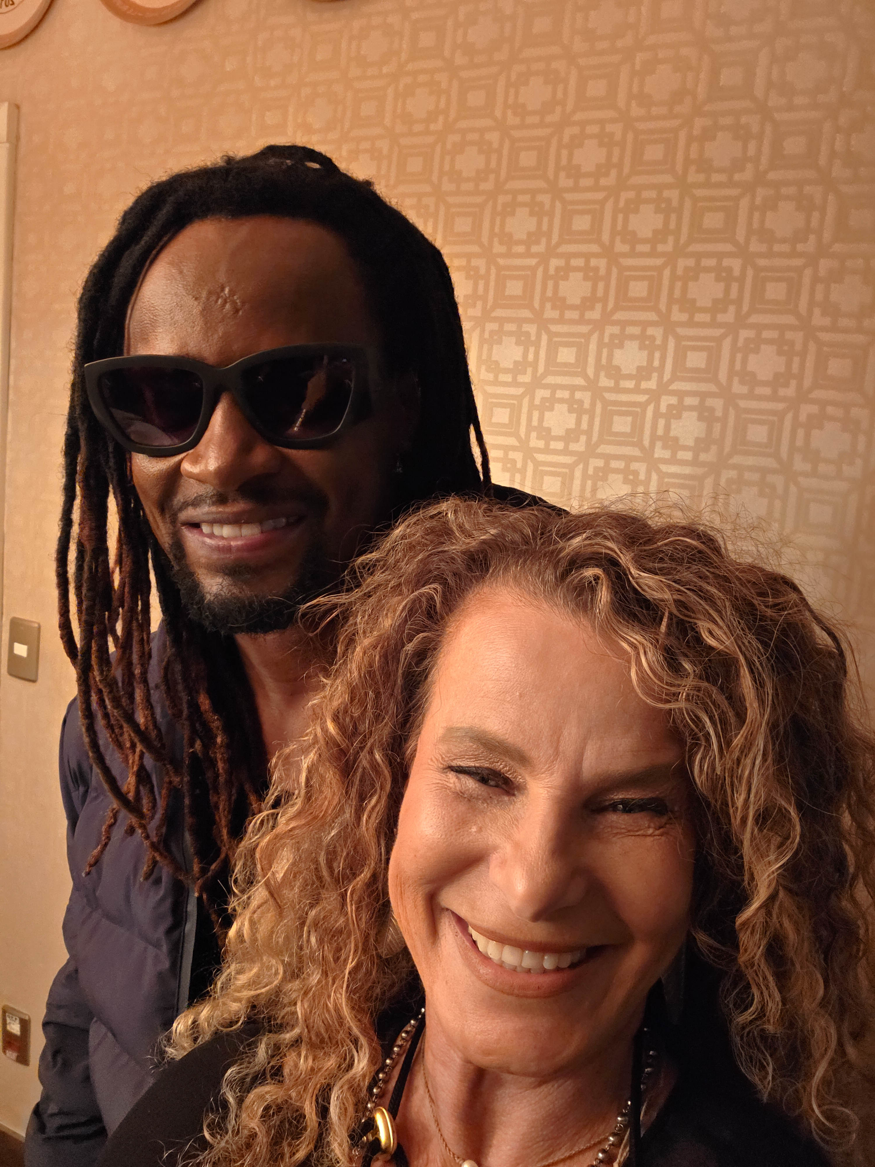 Toni Garrido com Mônica Zorzanelli