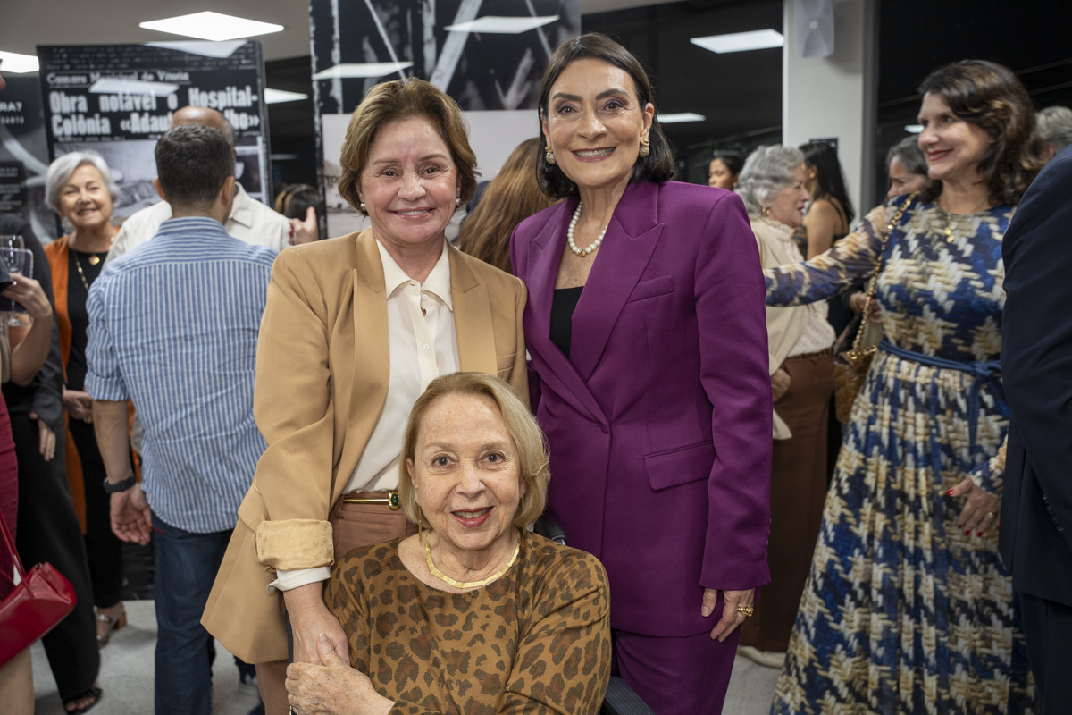 Janete Vargas Simões, Elda Bussinger e Beatriz Lima
