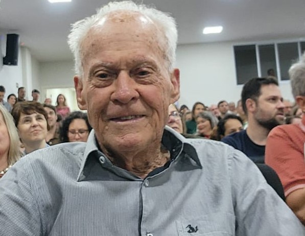 Neto de italianos, Zurlo nasceu em 9 de janeiro de 1934