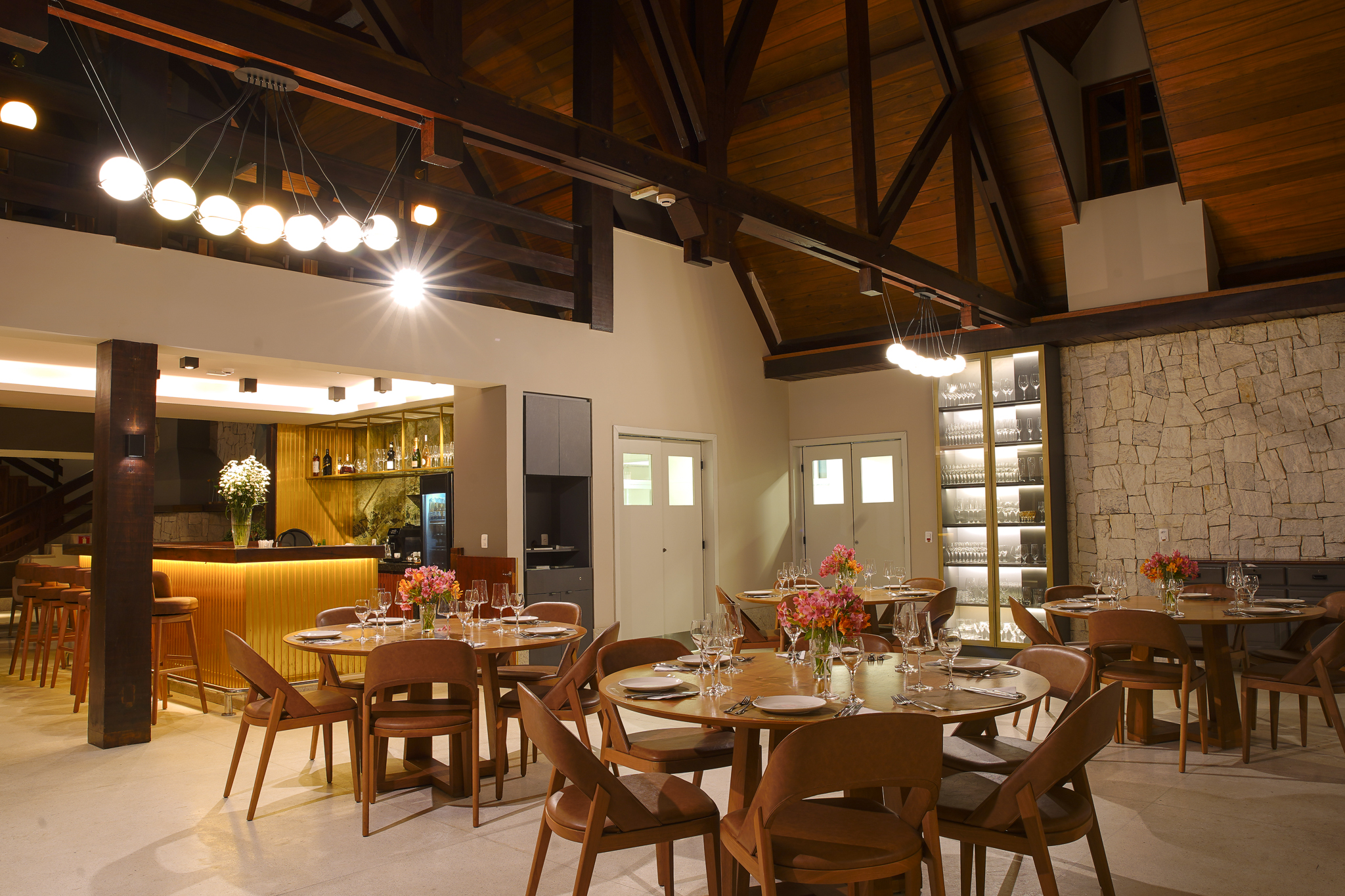Restaurante Sapucaia da Mata, no Hotel Natureza Eco Lodge, em Vargem Alta