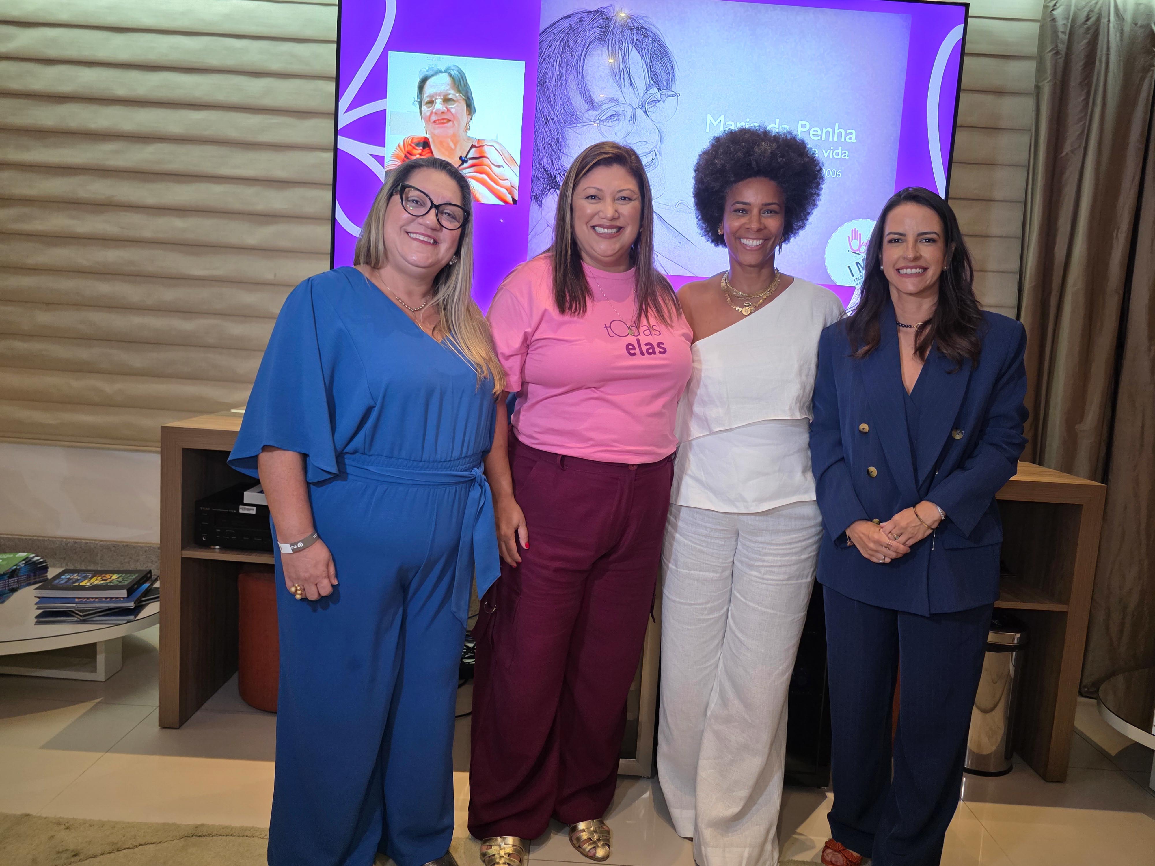 Fabiana Malheiros, Elaine Silva, Rita Batista e Thaita Trevizan