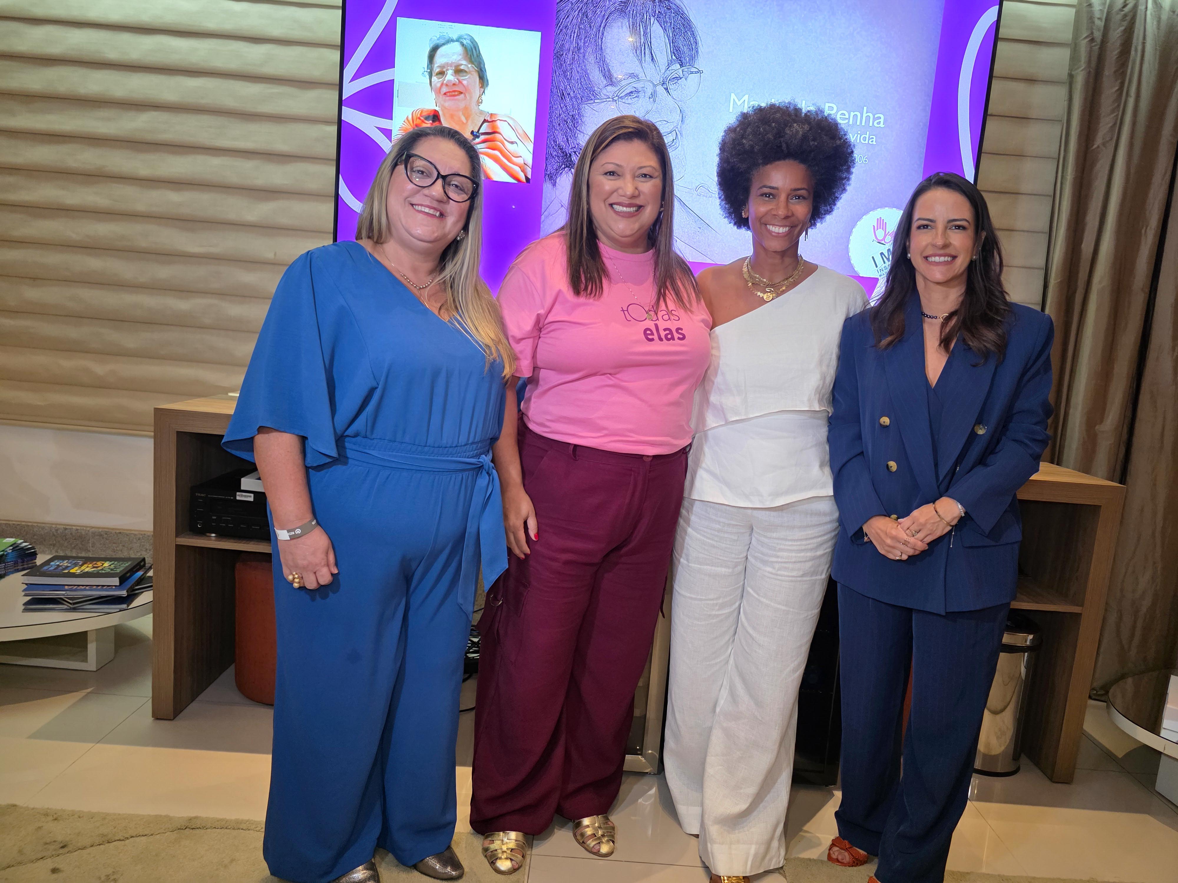 Fabiana Malheiros, Elaine Silva, Rita Batista e Thaita Trevizan