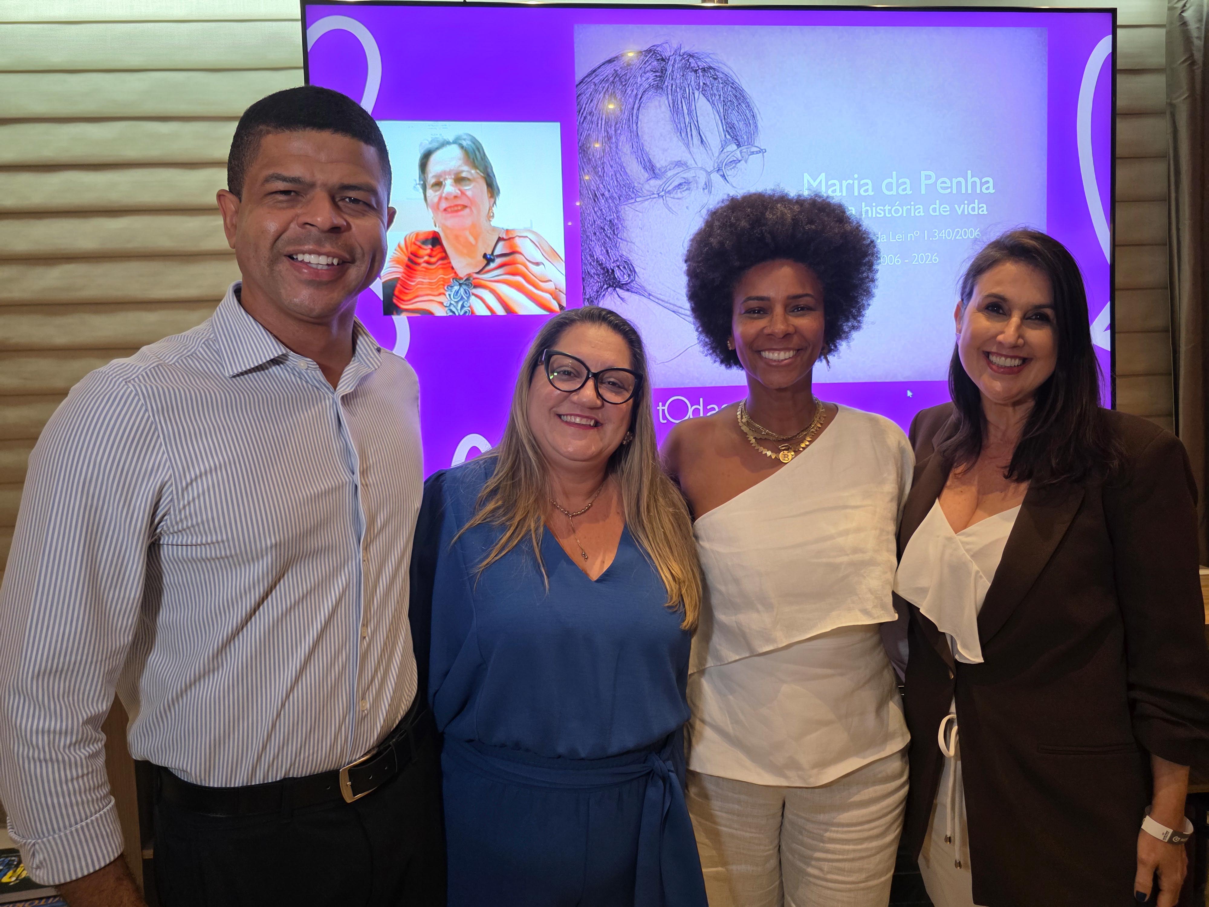 Giliard Ferreira, Fabiana Malheiros, Rita Batista e Renata Rasseli