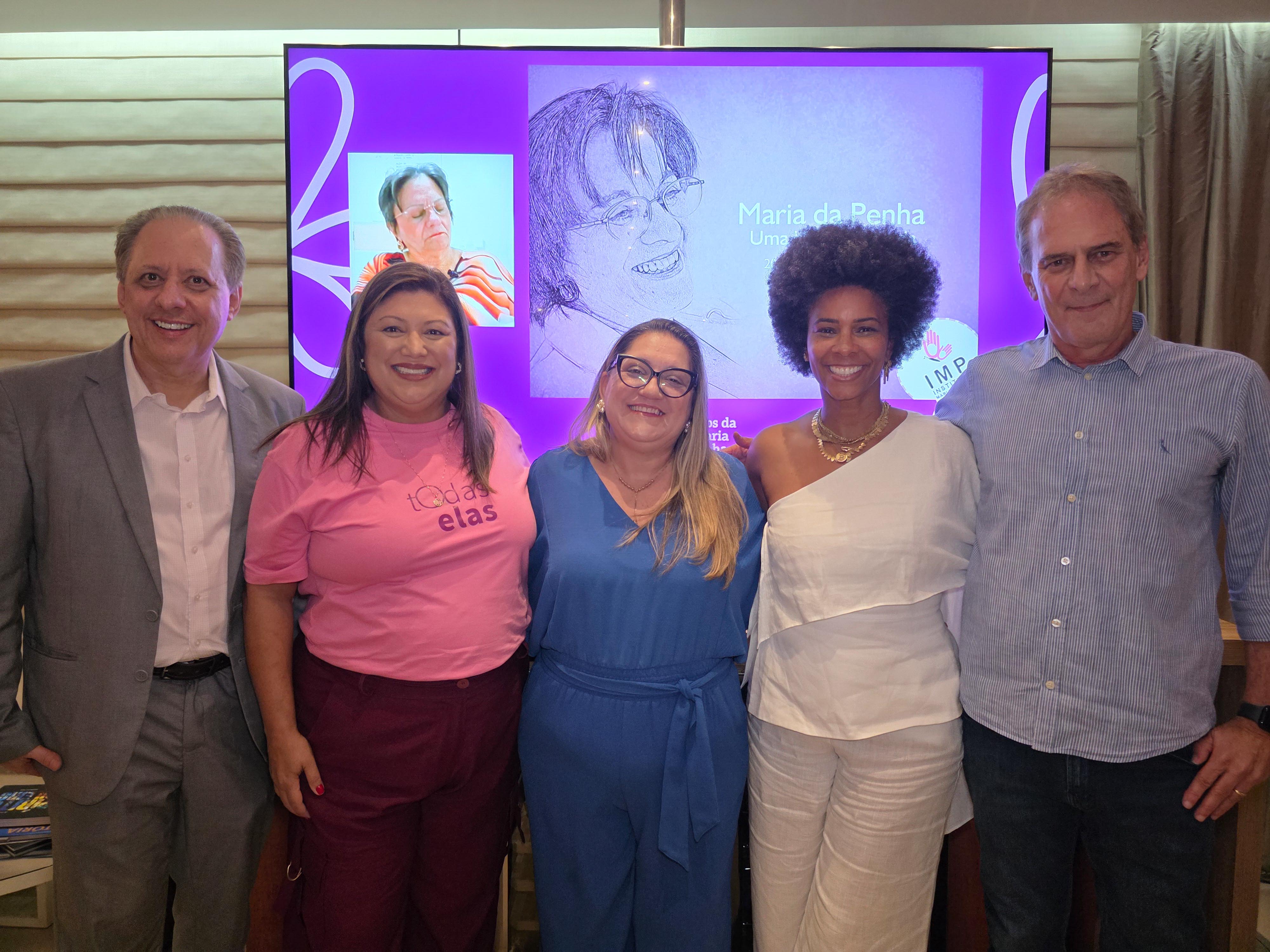 Domingos Taufner, Elaine Silva, Fabiana Malheiros, Rita Batista e Marcello Moraes