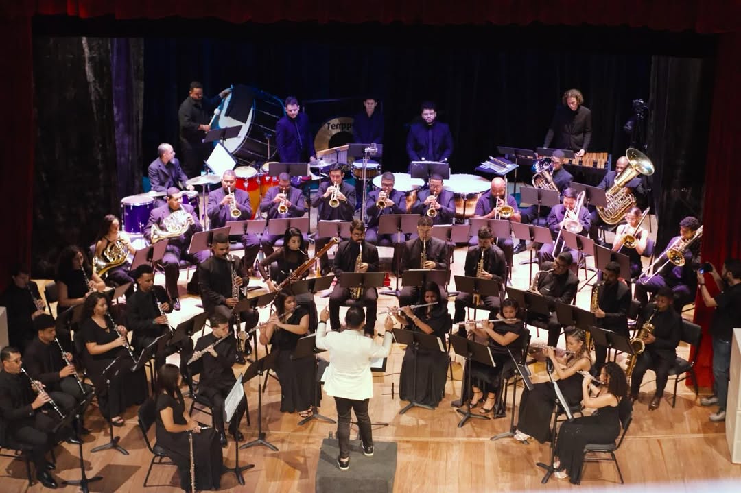 Banda Sinfônica do Ifes apresenta releituras de clássicos da MPB em Vitória.