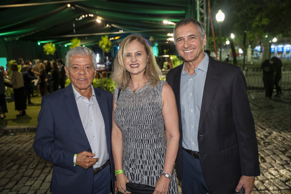 José Armando Campos, Giovanna Destri e Café Lindenberg