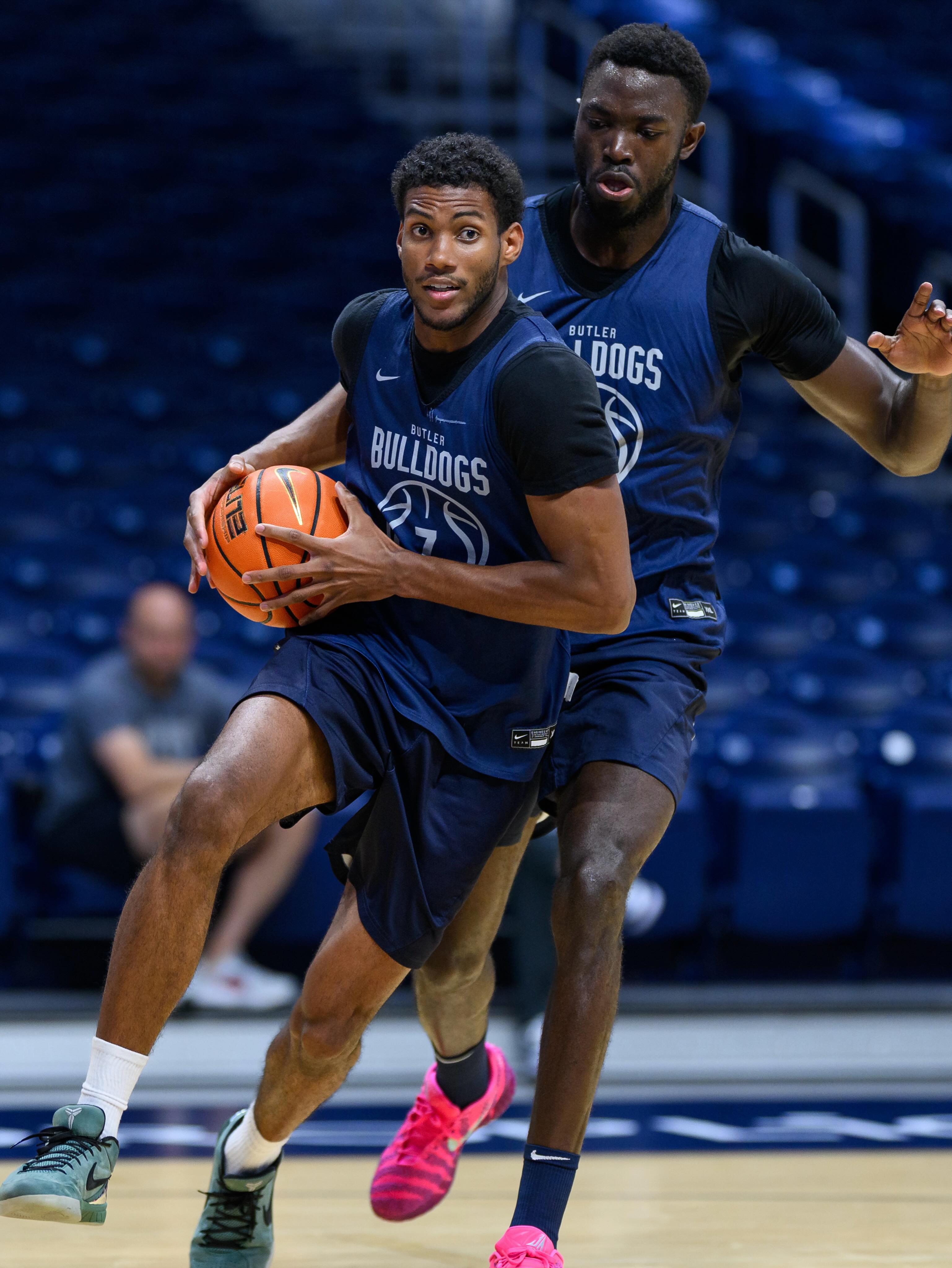 Capixaba Samis Calderon troca Kansas por Butler e seguirá na elite do basquete universitário dos EUA
