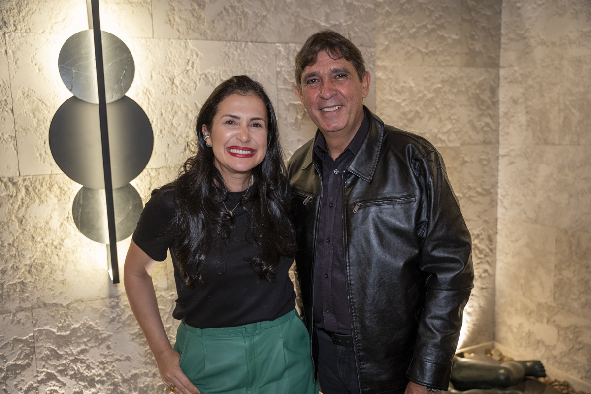 Vivian Coser e Peterson Pereira