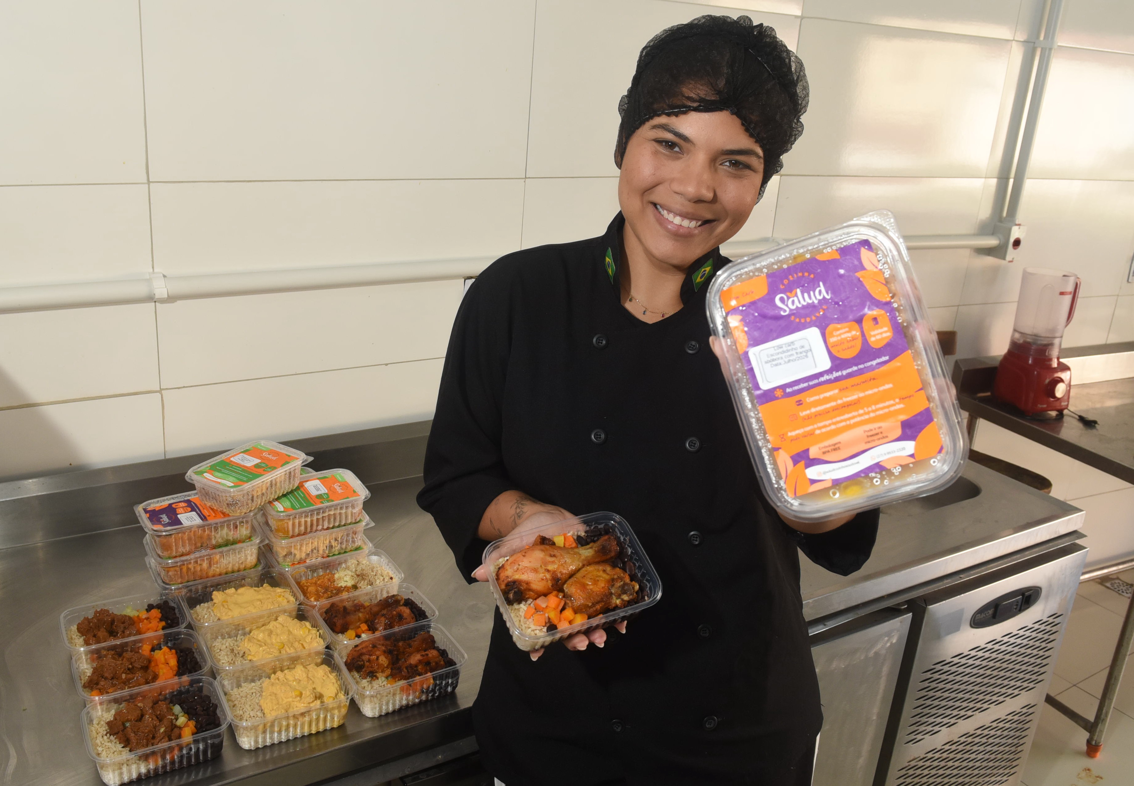 Izabor Oakes da Salud, empresa de comida congelada