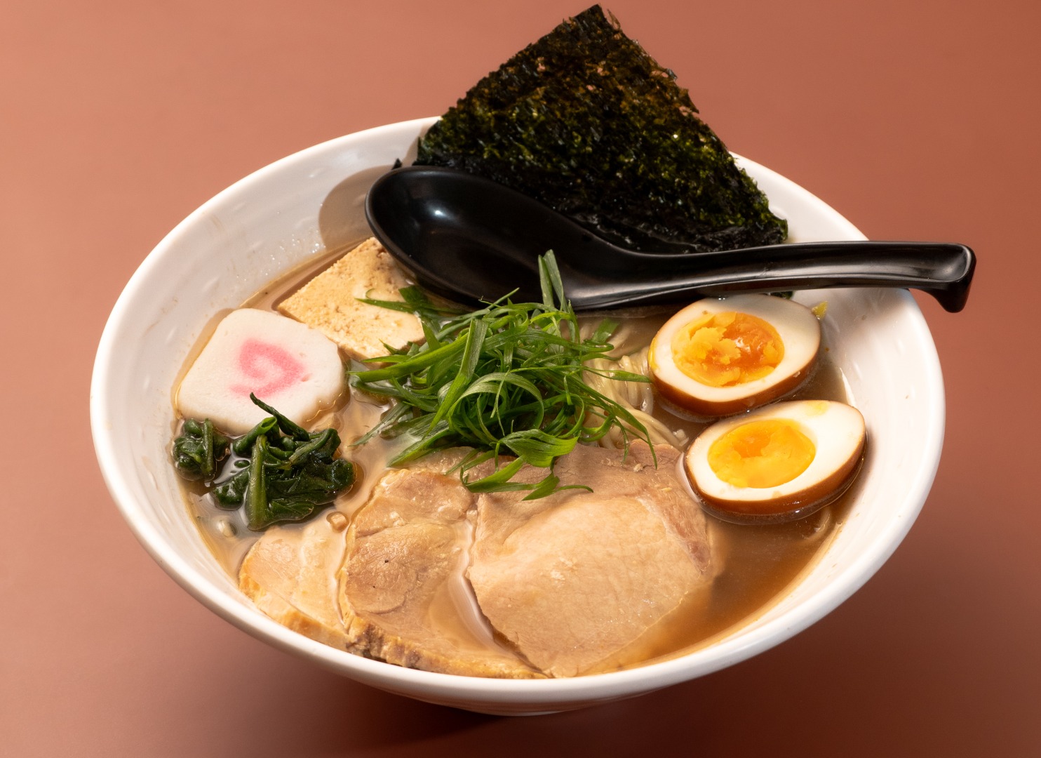 Shoyu Ramen da Mercearia Liberdade, em Vitória