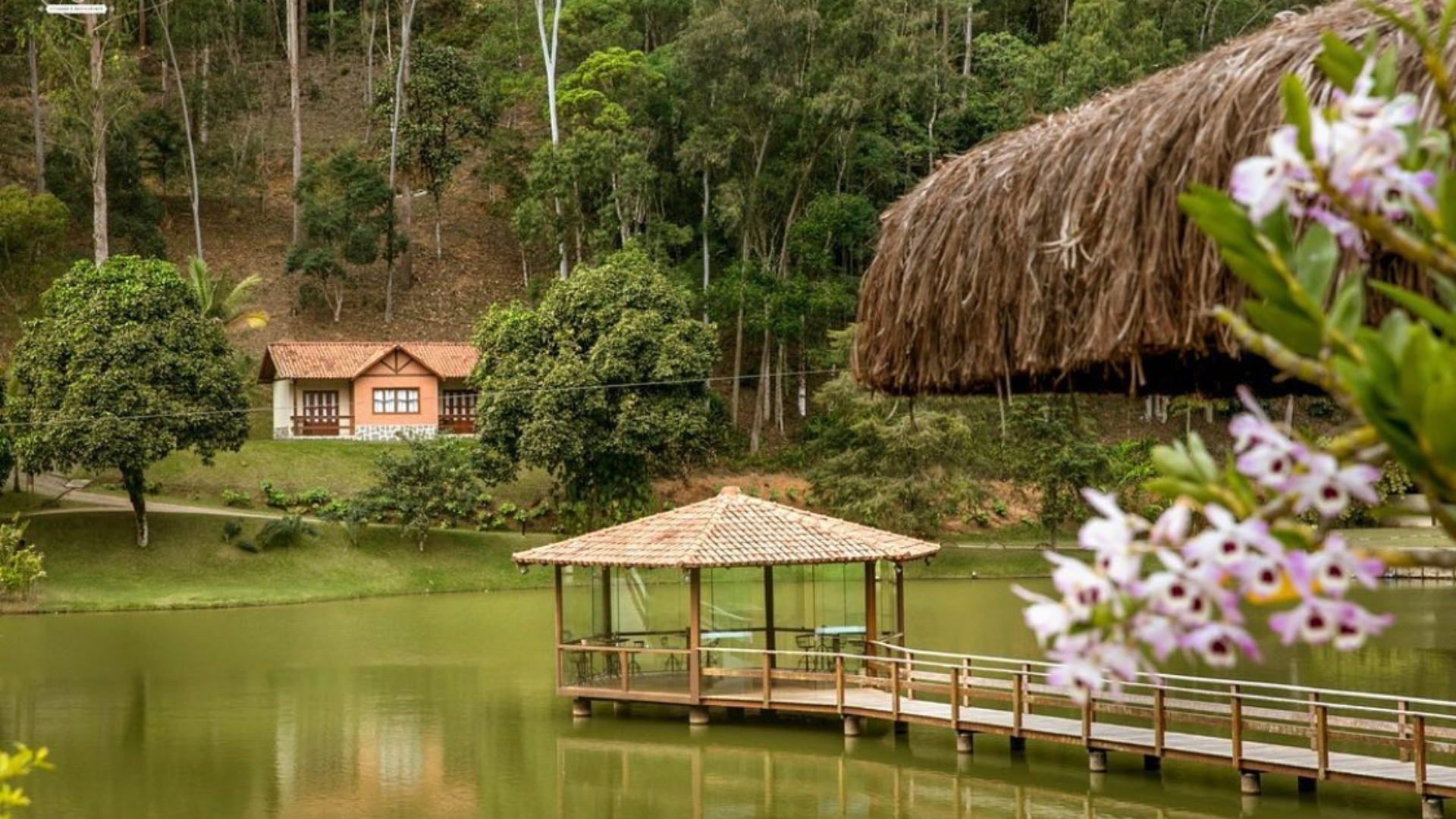 Contato direto com a natureza no Sítio dos Lagos