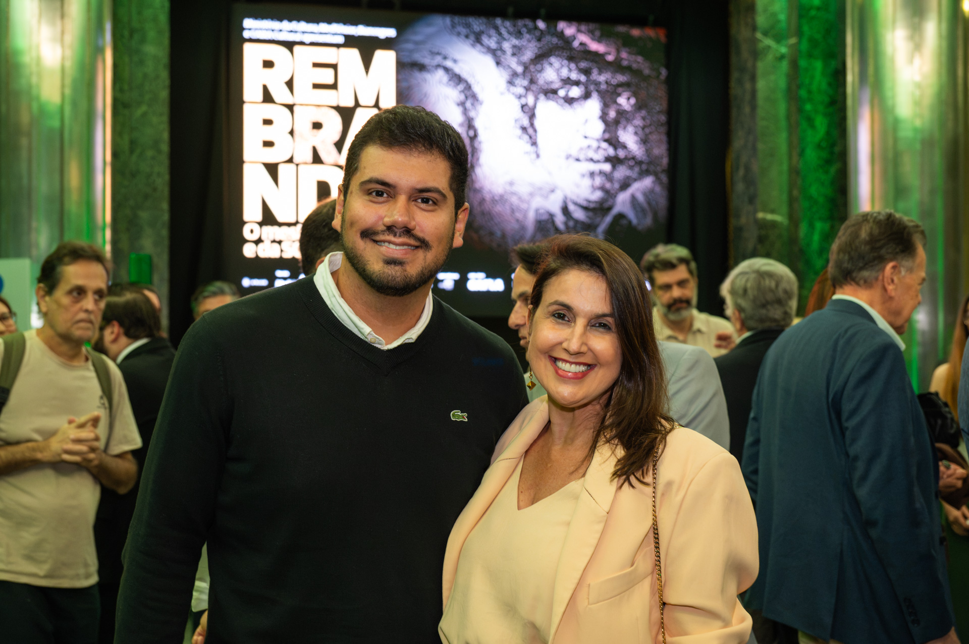 Lucas Rezende e Renata Rasseli