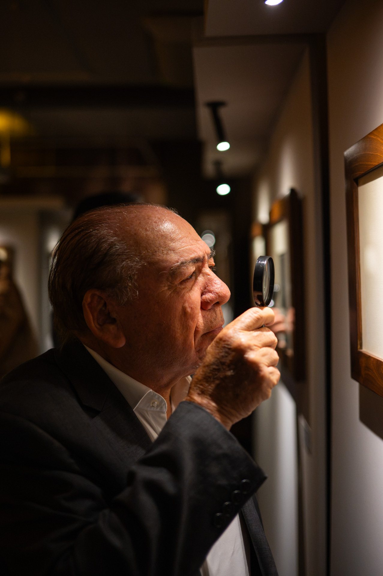 Maely Coelho no vernissage de Rembrandt em São Paulo