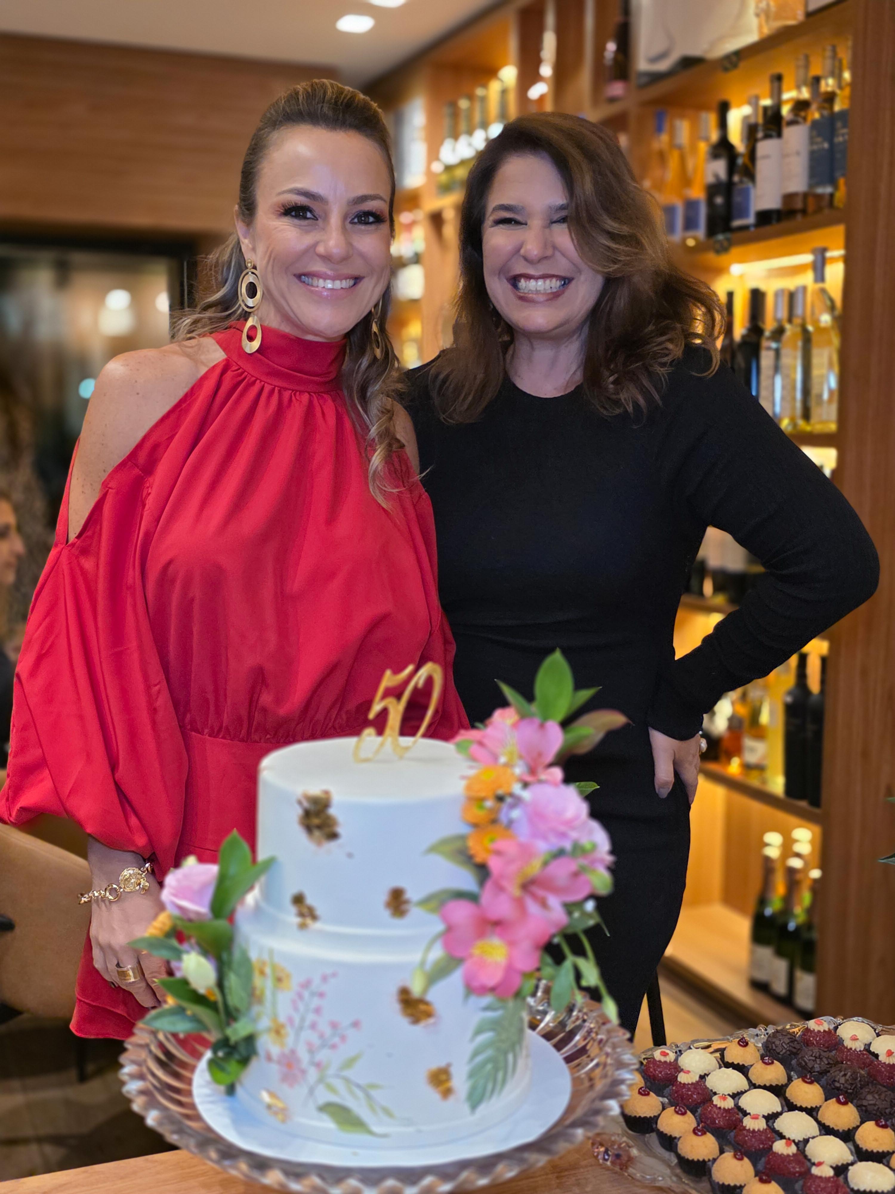 Suellen Perdigão e Karla Toríbio