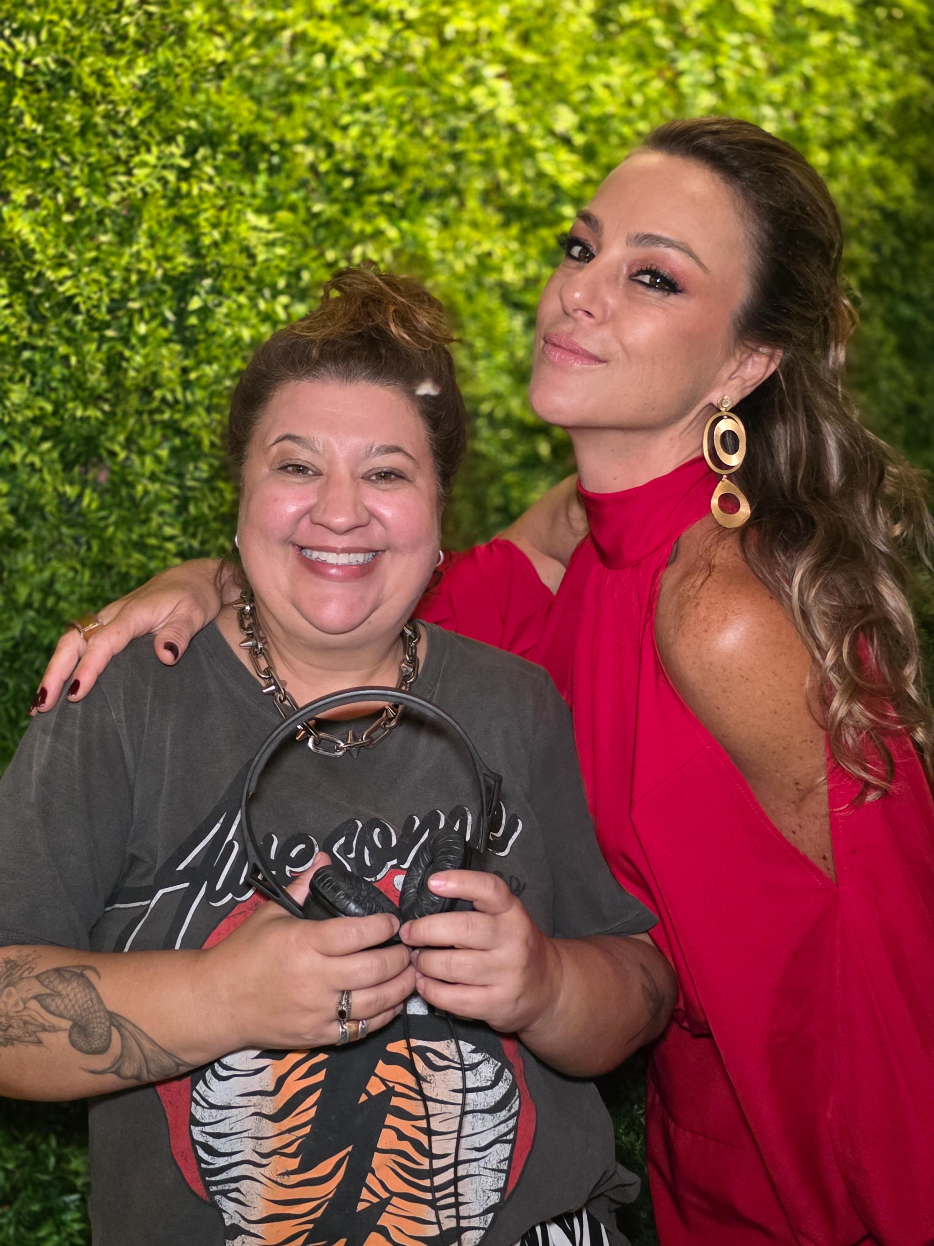 DJ Larissa Tantan e Suellen Perdigão