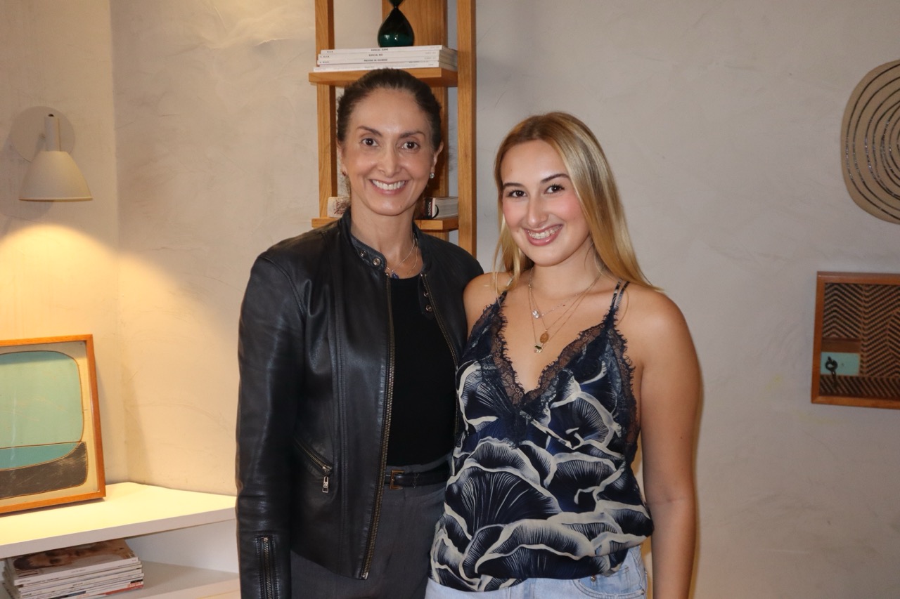 Karla e Alice Abad