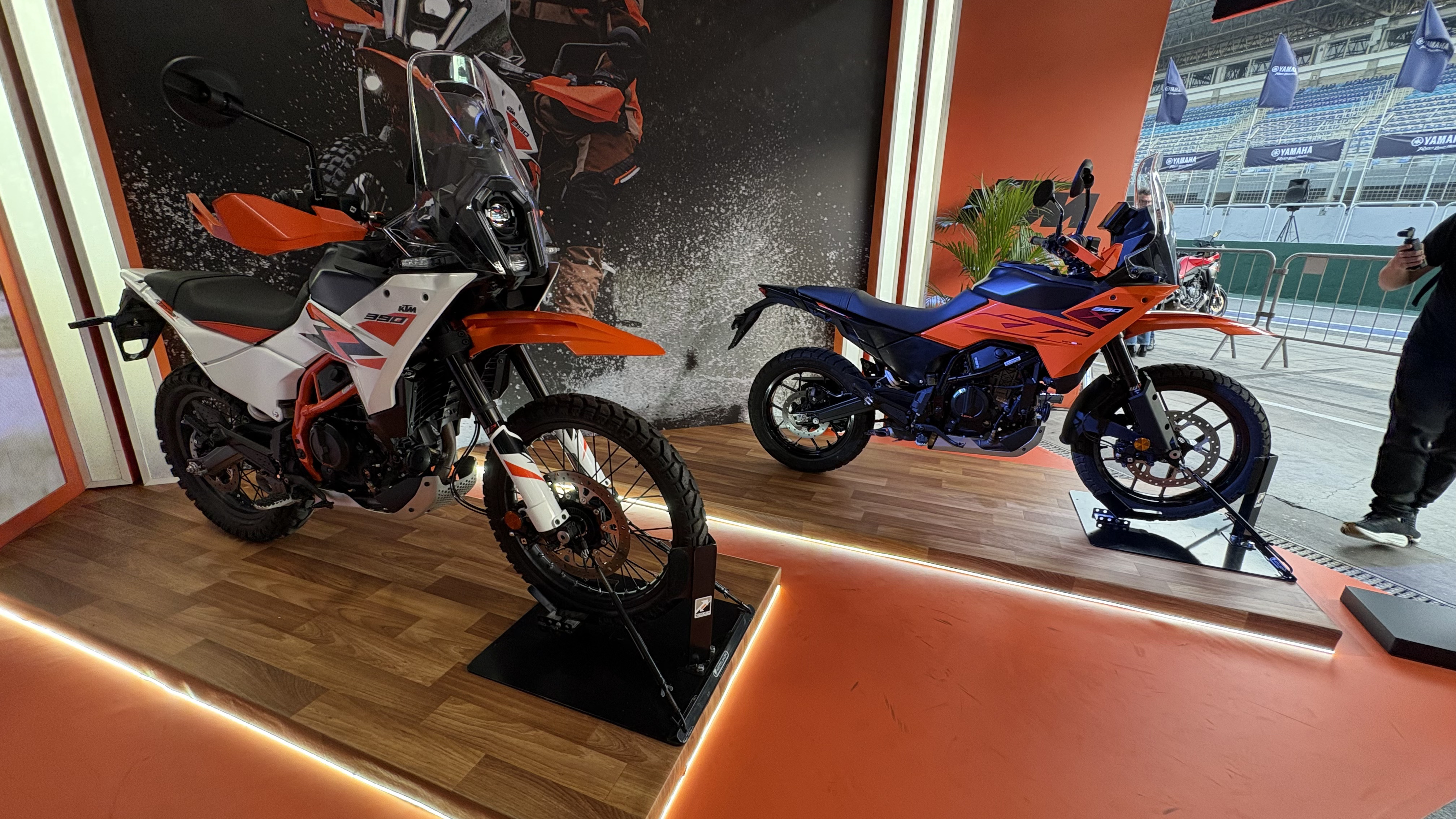 KTM 390 Adventure R e X