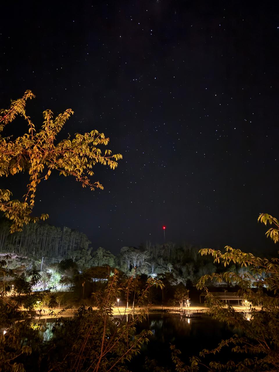 Céu estrelado da noite em Vargem Alta