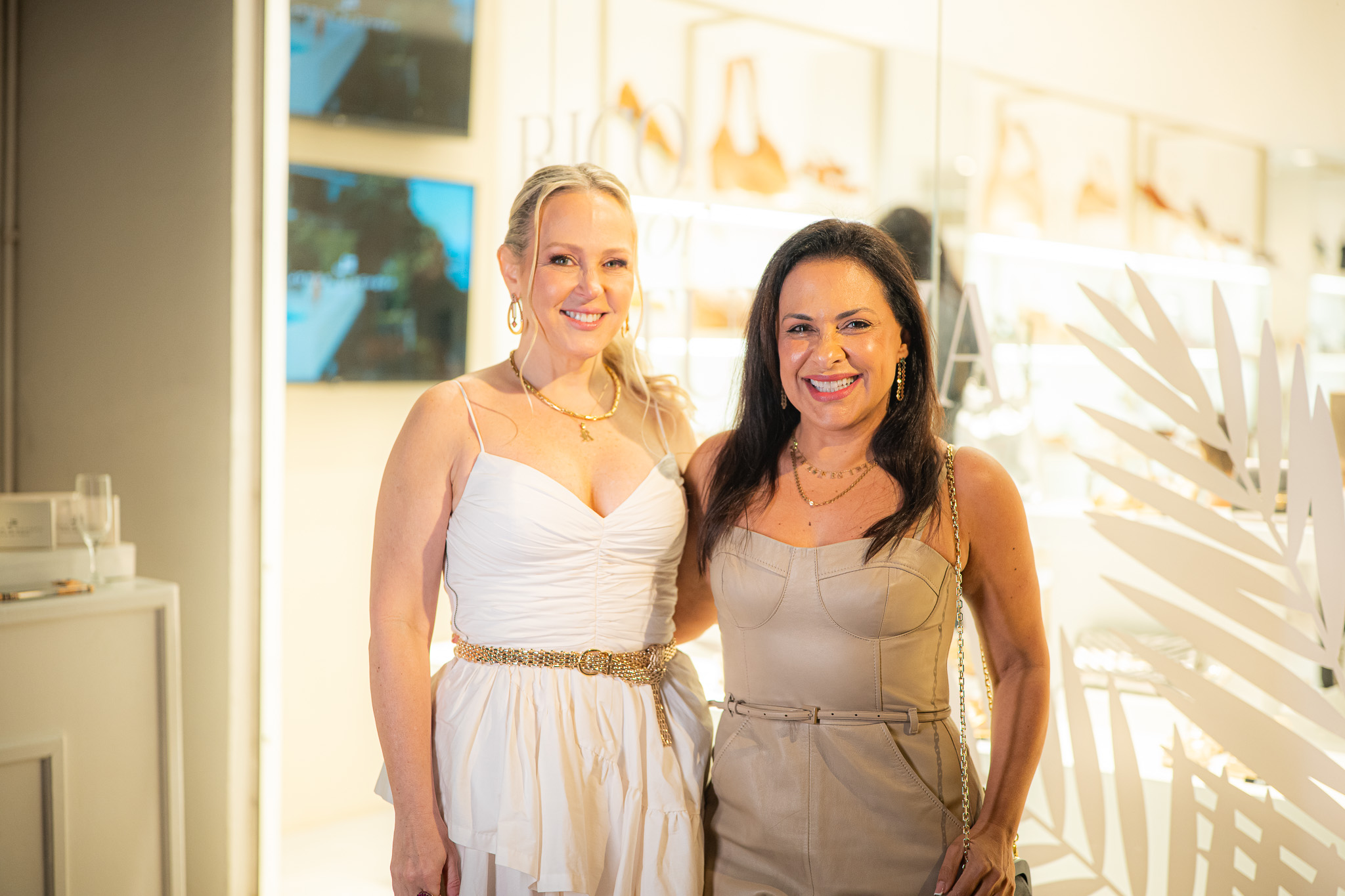 Robertha Genelhu e Luciana Reginatto