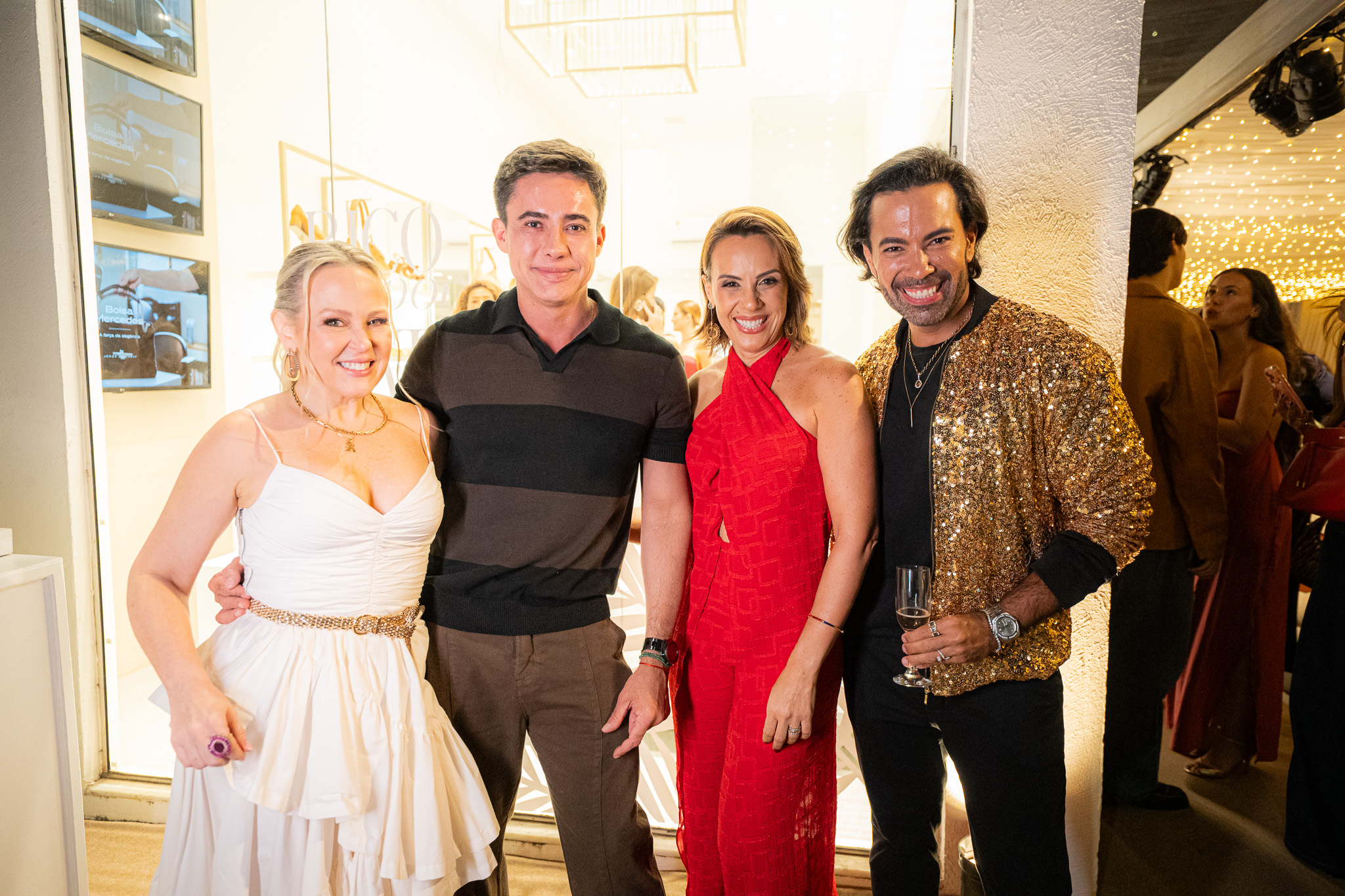 Robertha Genelhu, Ricardo Silveira, Soraia Genelhu e Kaiky Plaster