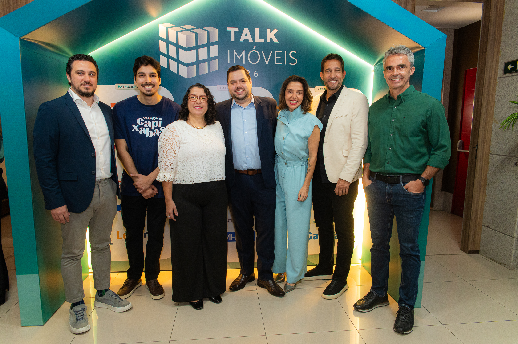 Lucas Baldoni, Antônio Lindenberg, Karine Nobre, Marcelo Gonçalves, Mariana Perini, Sandro Pretti e Bruno Passoni