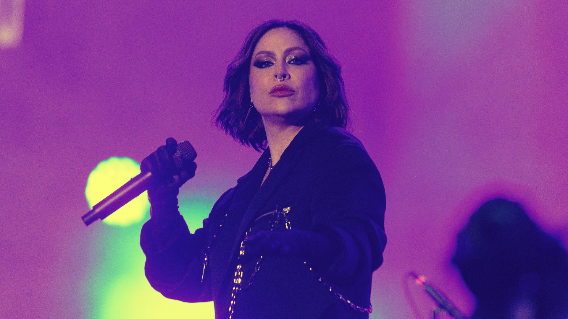 Pitty volta a Vitória após 10 anos com nova turnê