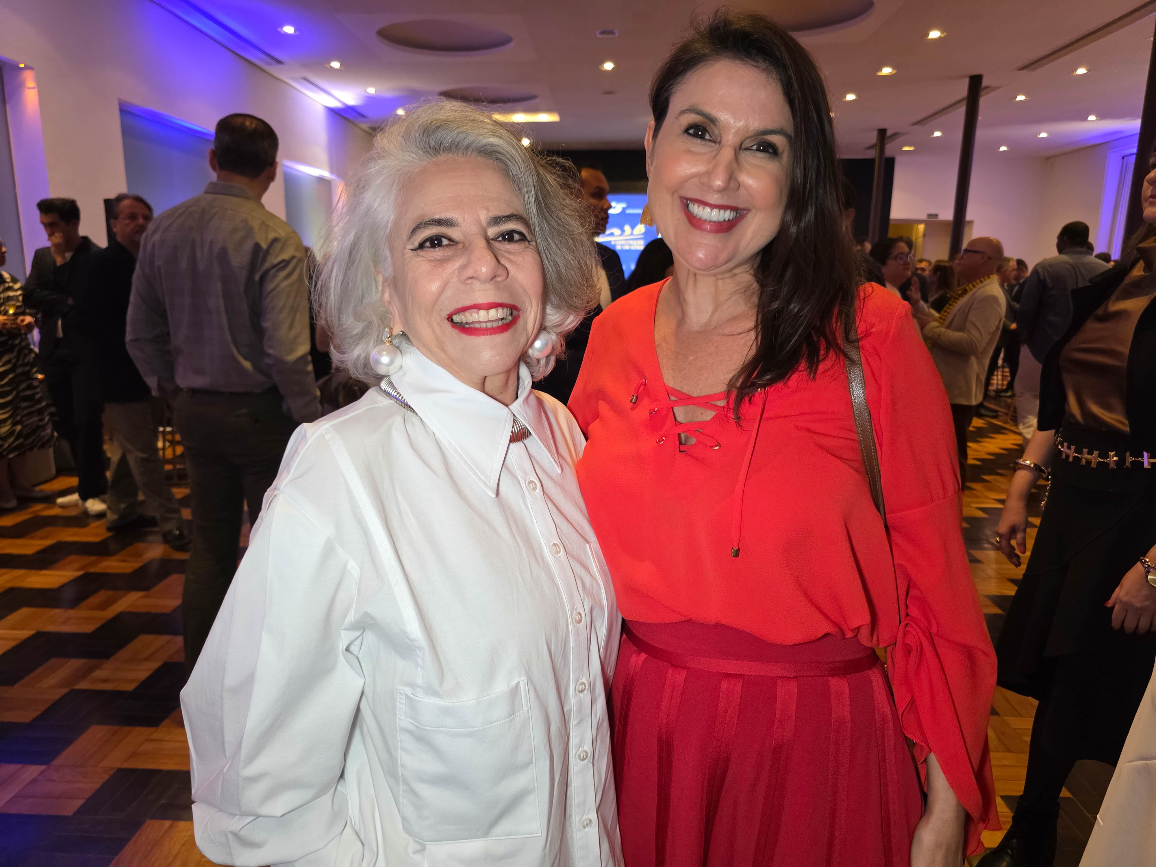 Neusa Mendes e Renata Rasseli