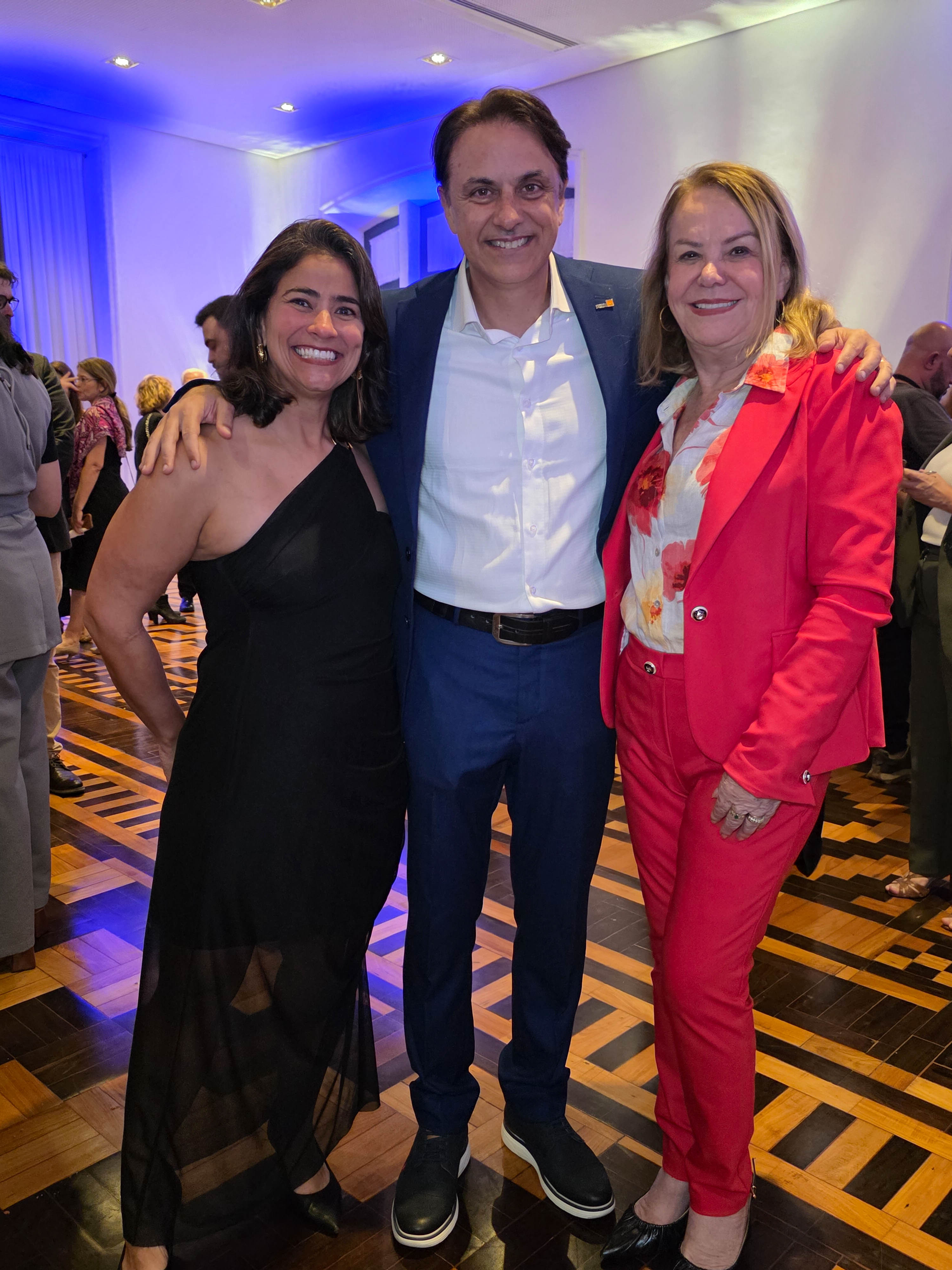 Ana Isabella Almeida, Marcelo Lages e Marilucia Dalla