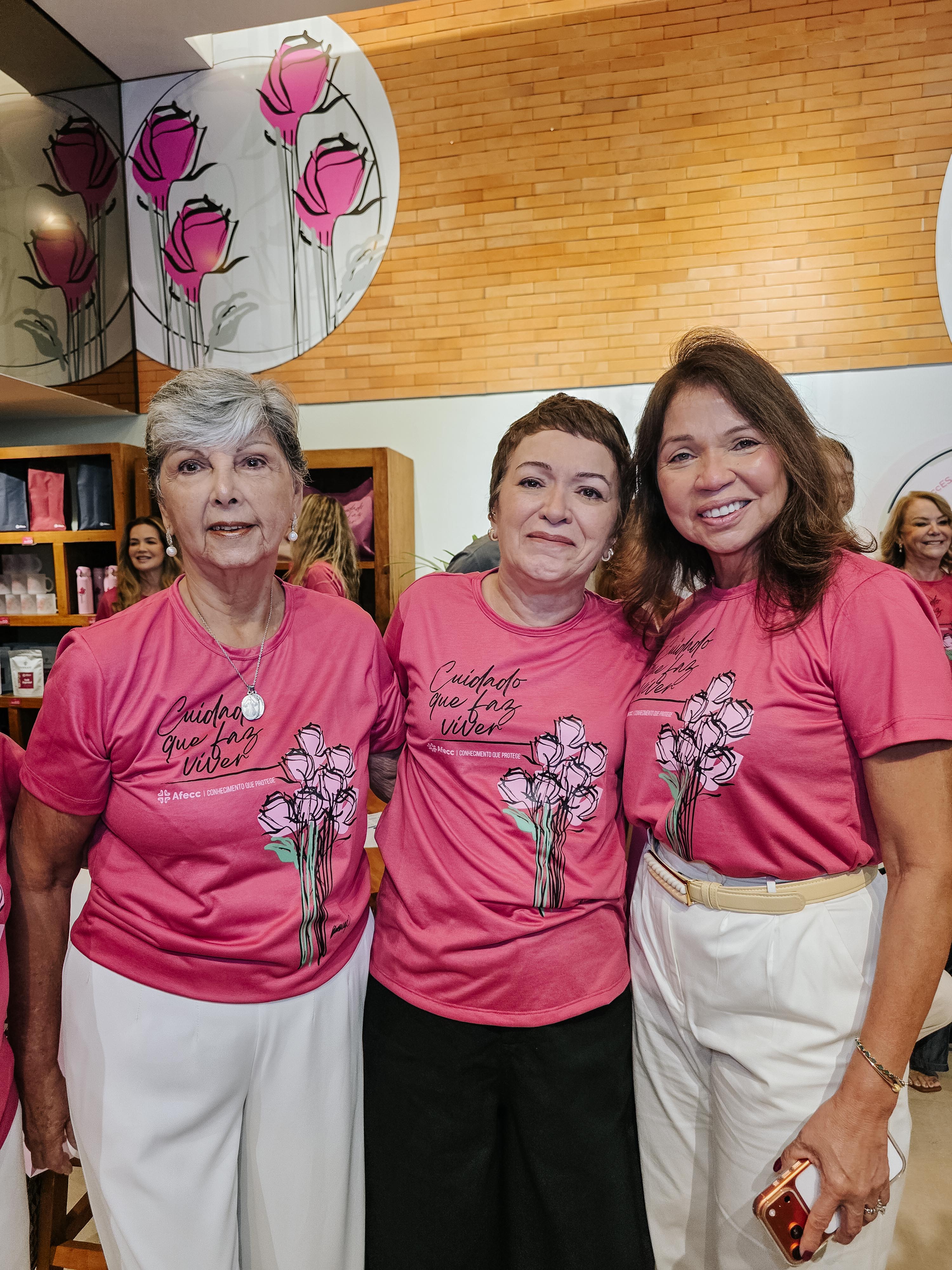 Lea Penedo, Adriana Delmaestro e Ana Clark